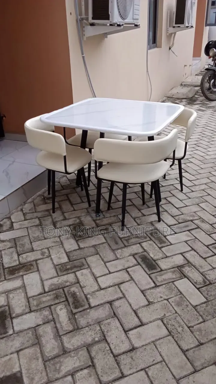 Modern 4-Seater Square Dining Set With a White Marble Top