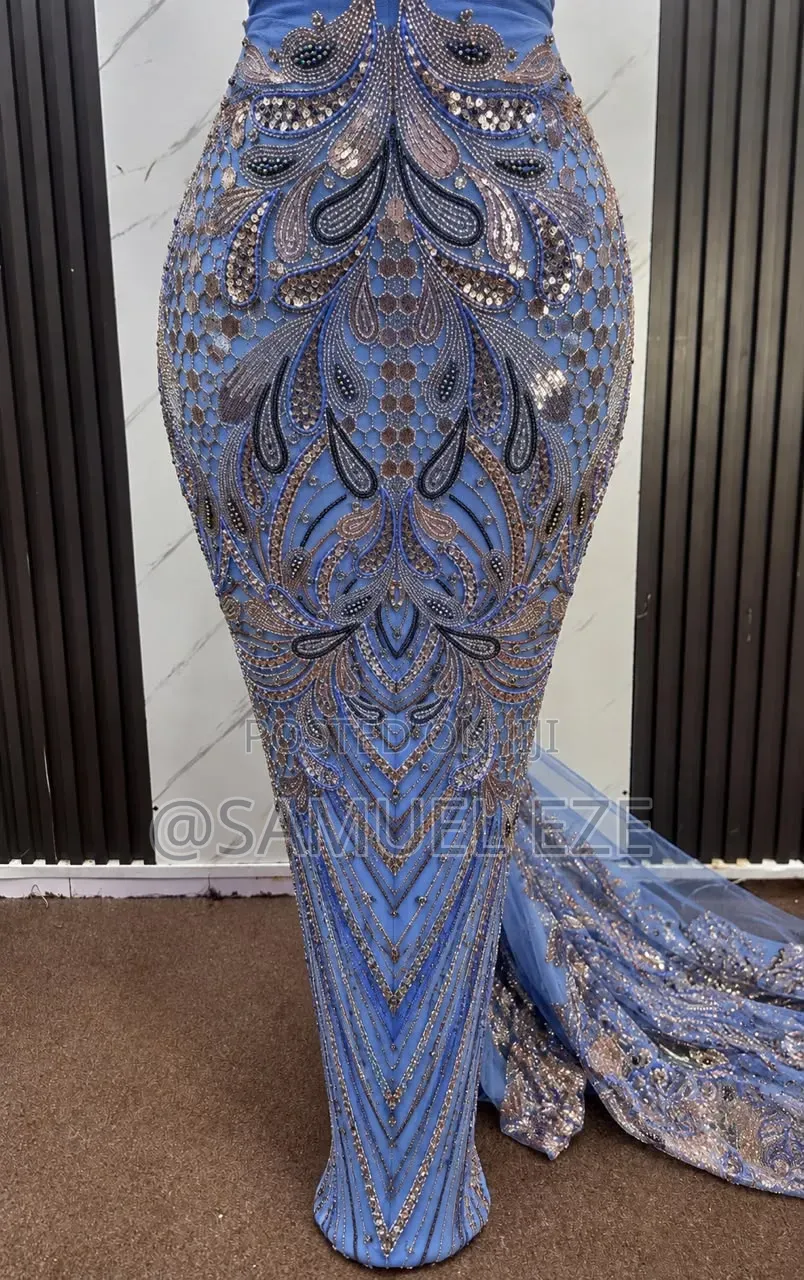 Luxury Handbeaded Lace 
With Crystal Stone
