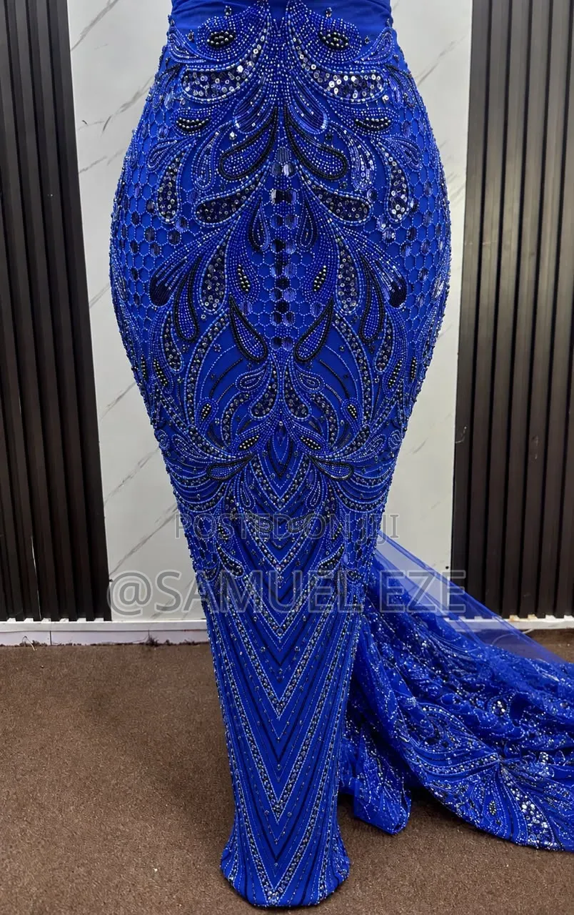 Luxury Handbeaded Lace 
With Crystal Stone