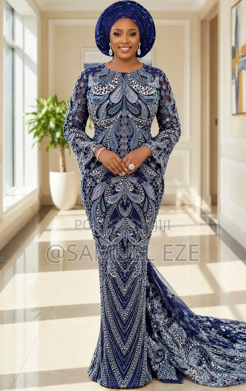 Luxury Handbeaded Lace 
With Crystal Stone