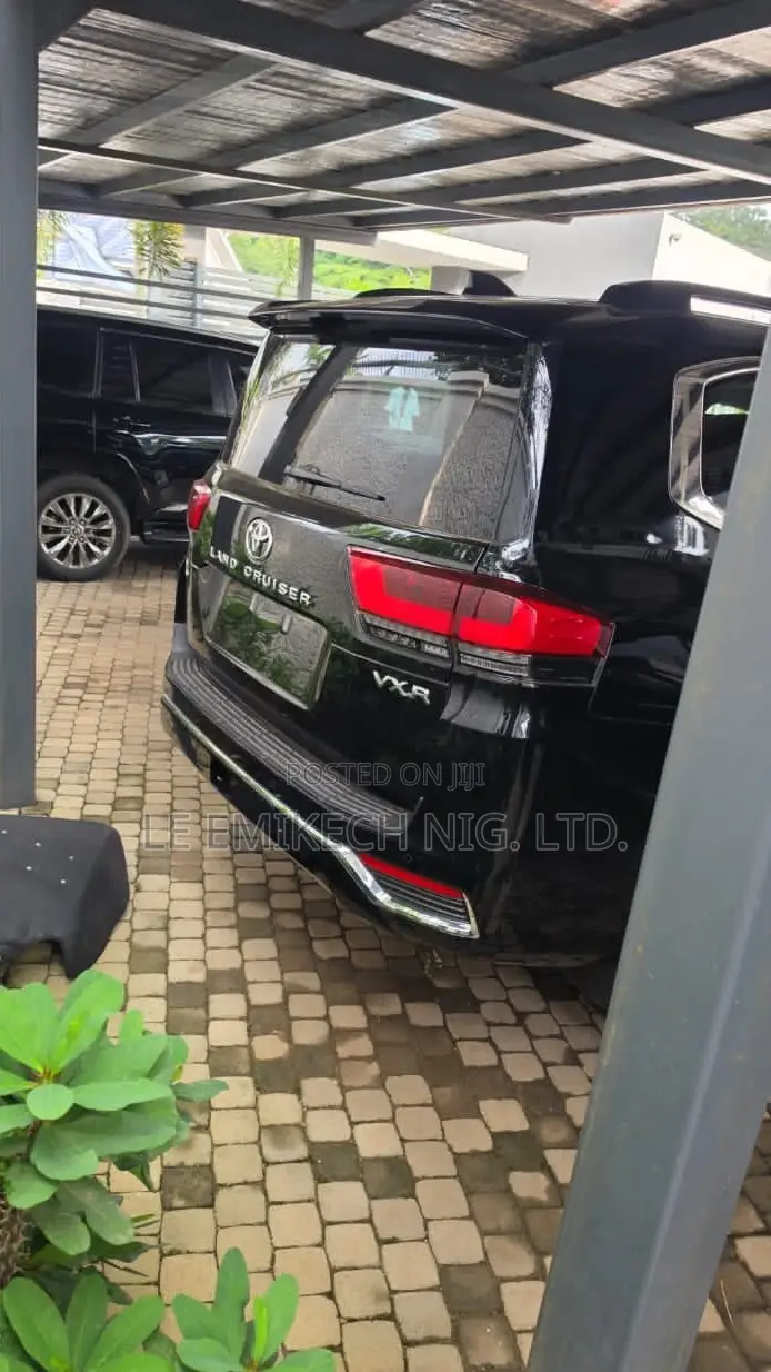 New Toyota Land Cruiser 2026 Black