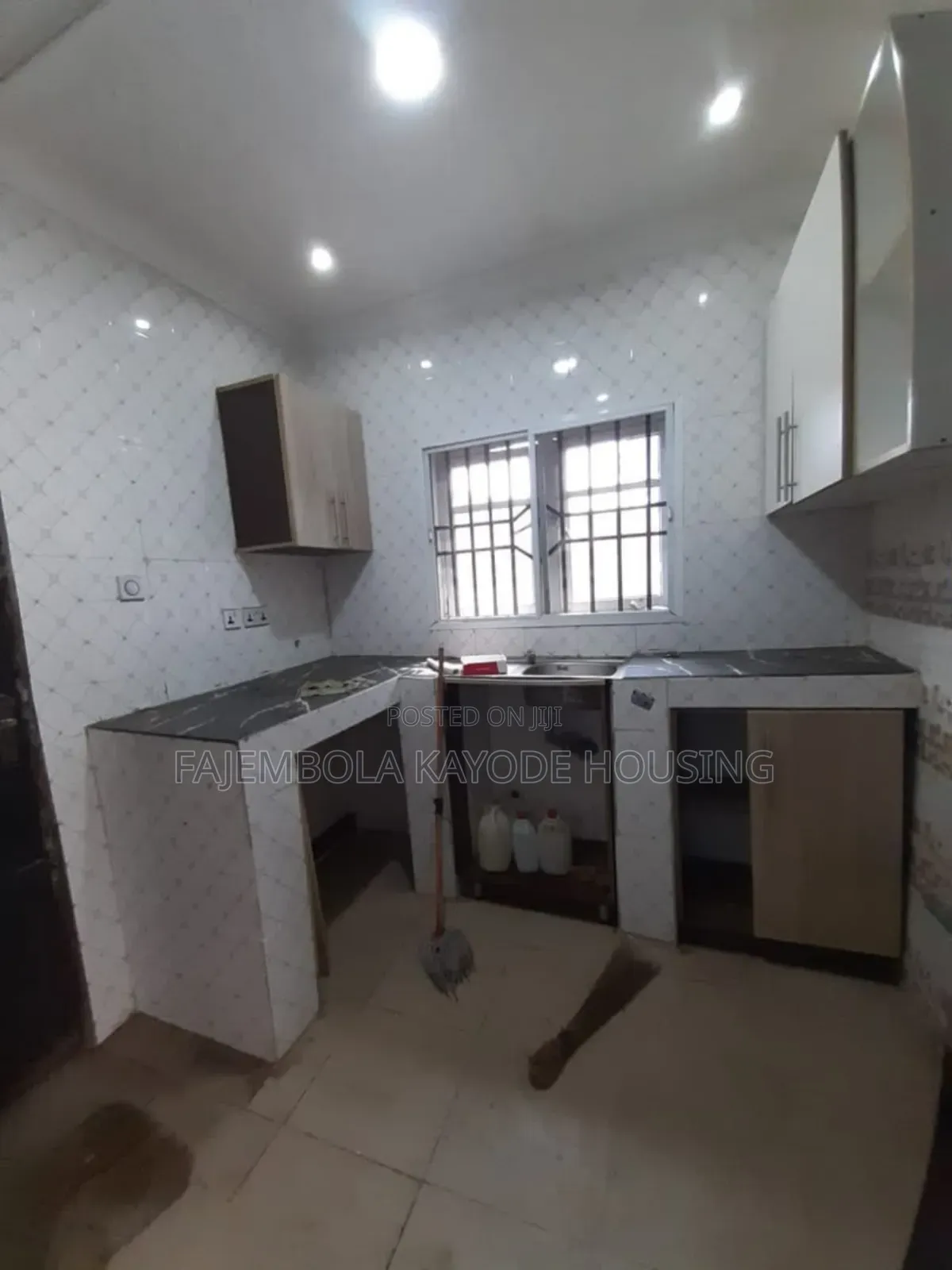 Mini Flat in Oluwo, Alakia for rent