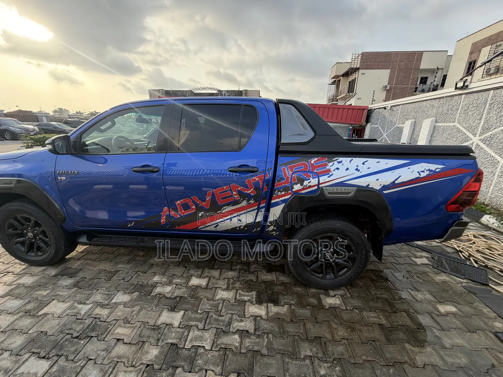 Toyota Hilux Revo Double Cab Petrol 2.7 RWD 2022 Blue
