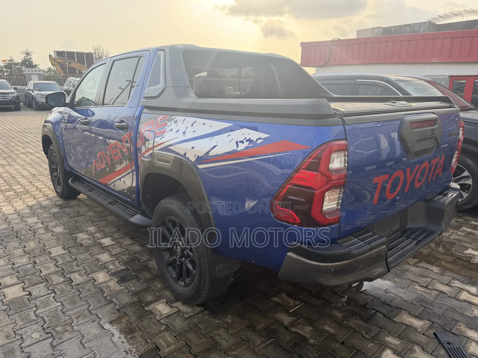 Toyota Hilux Revo Double Cab Petrol 2.7 RWD 2022 Blue