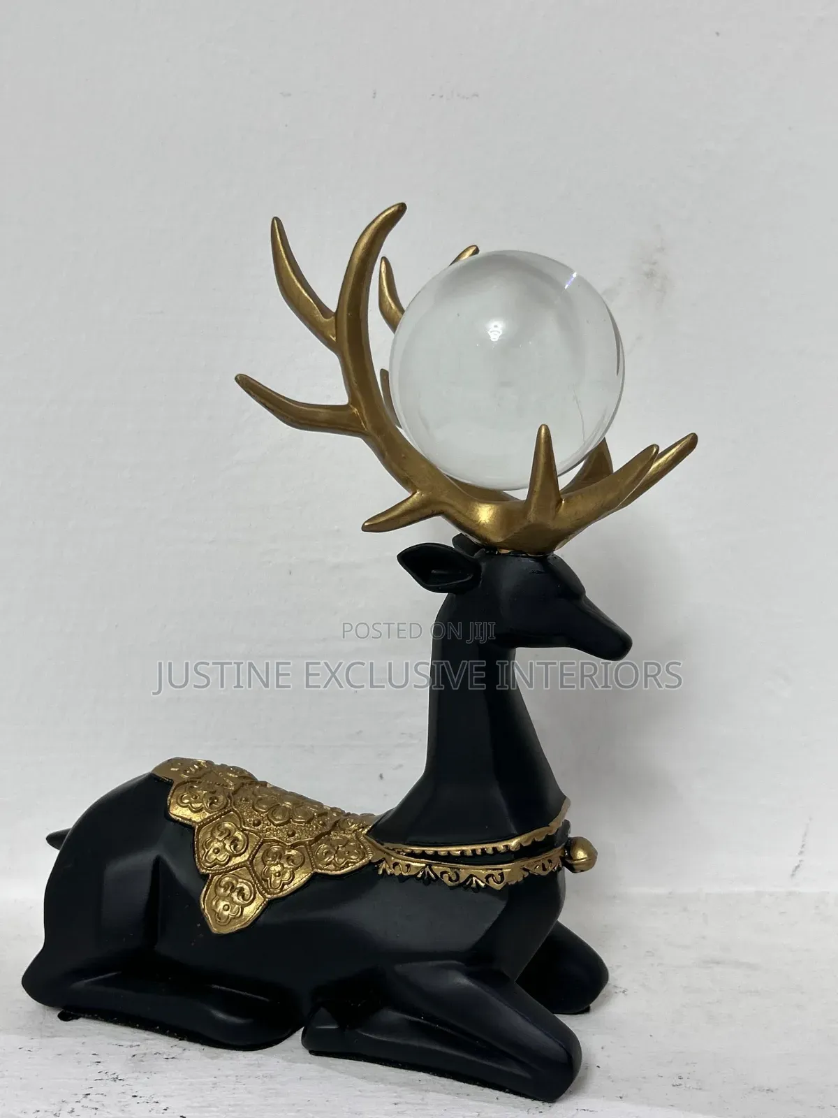 Decorative Figurines