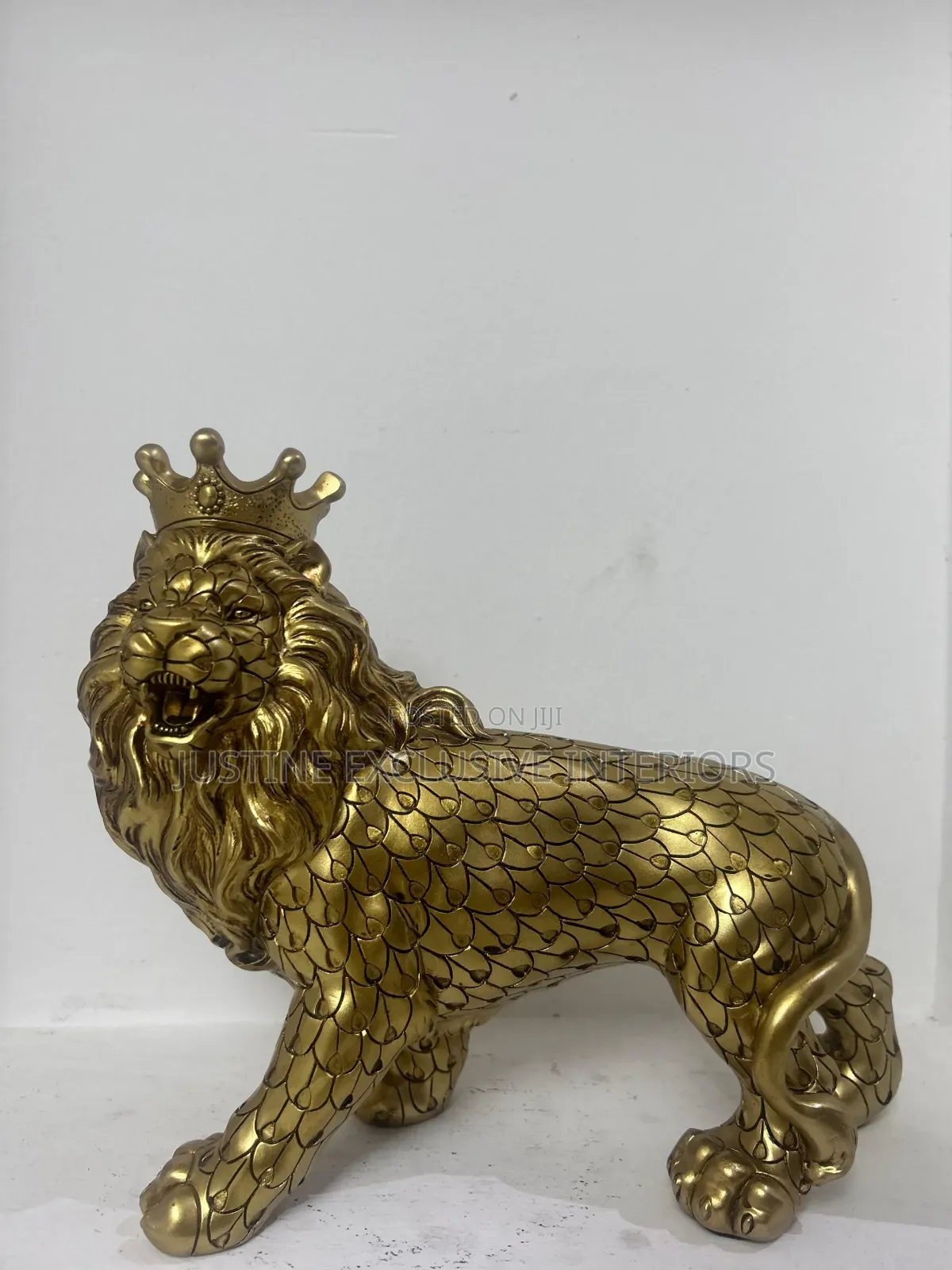 Luxury Decorative Sculptures