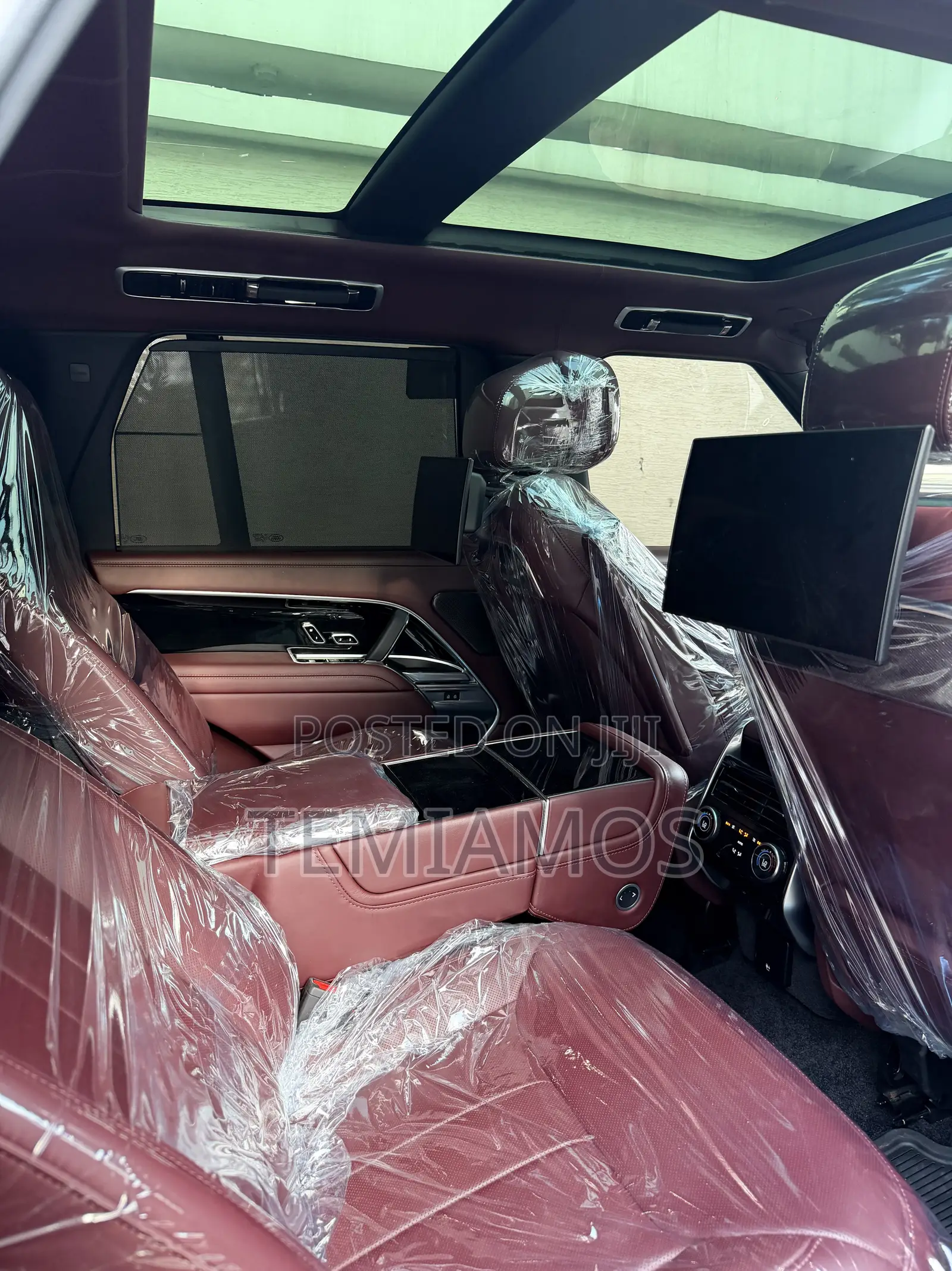 Land Rover Range Rover Vogue 2023 Black