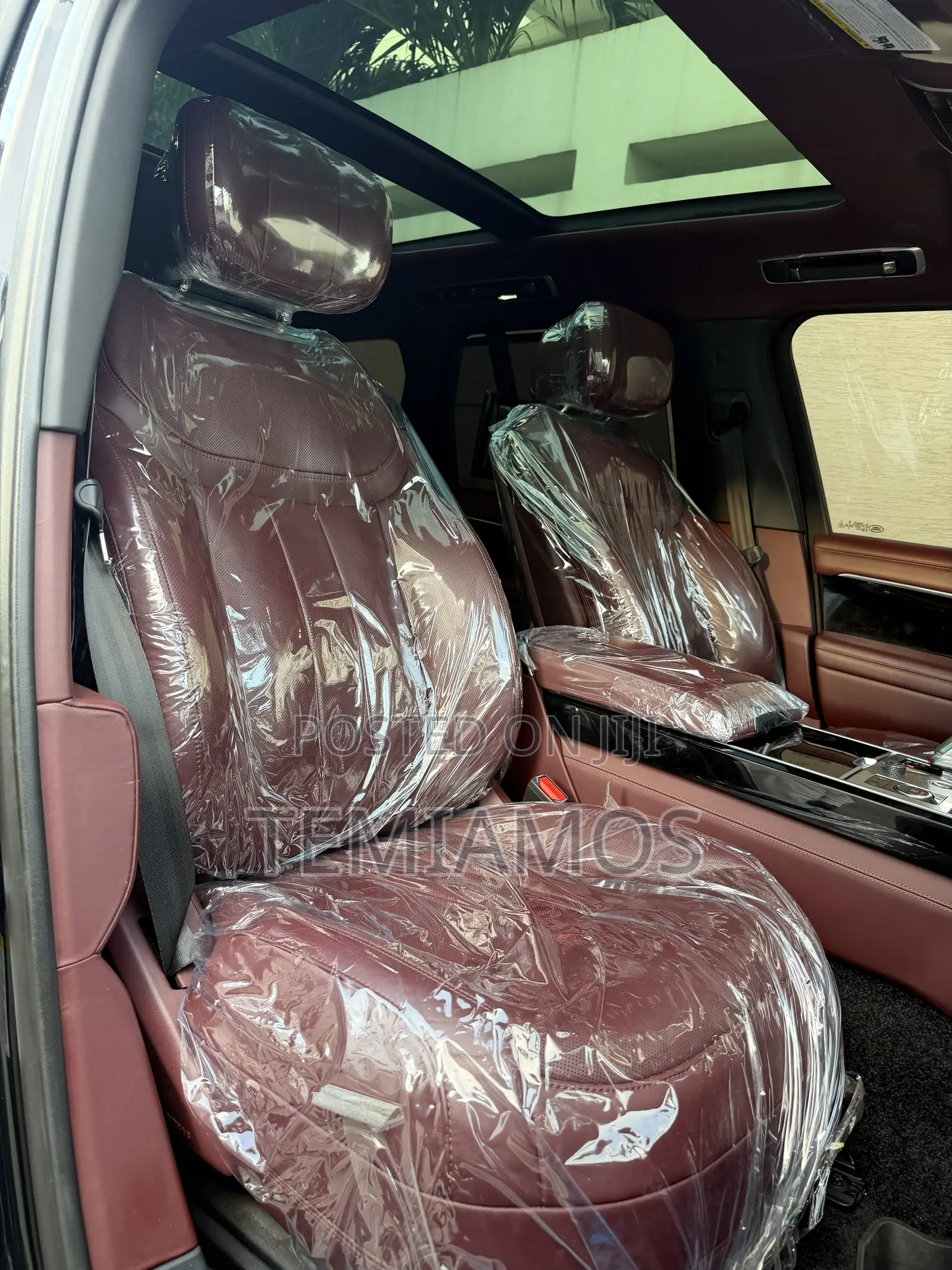 Land Rover Range Rover Vogue 2023 Black