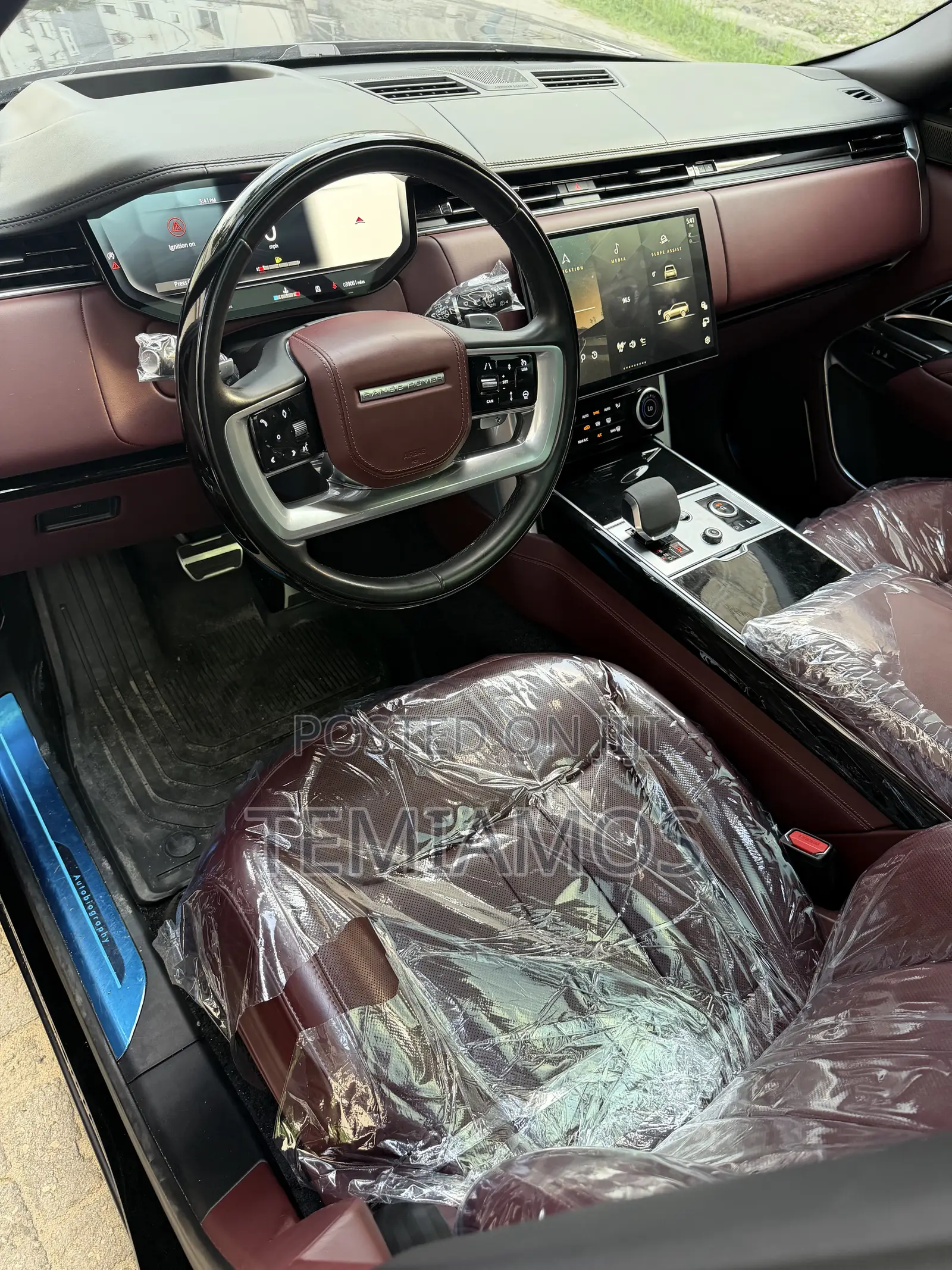 Land Rover Range Rover Vogue 2023 Black