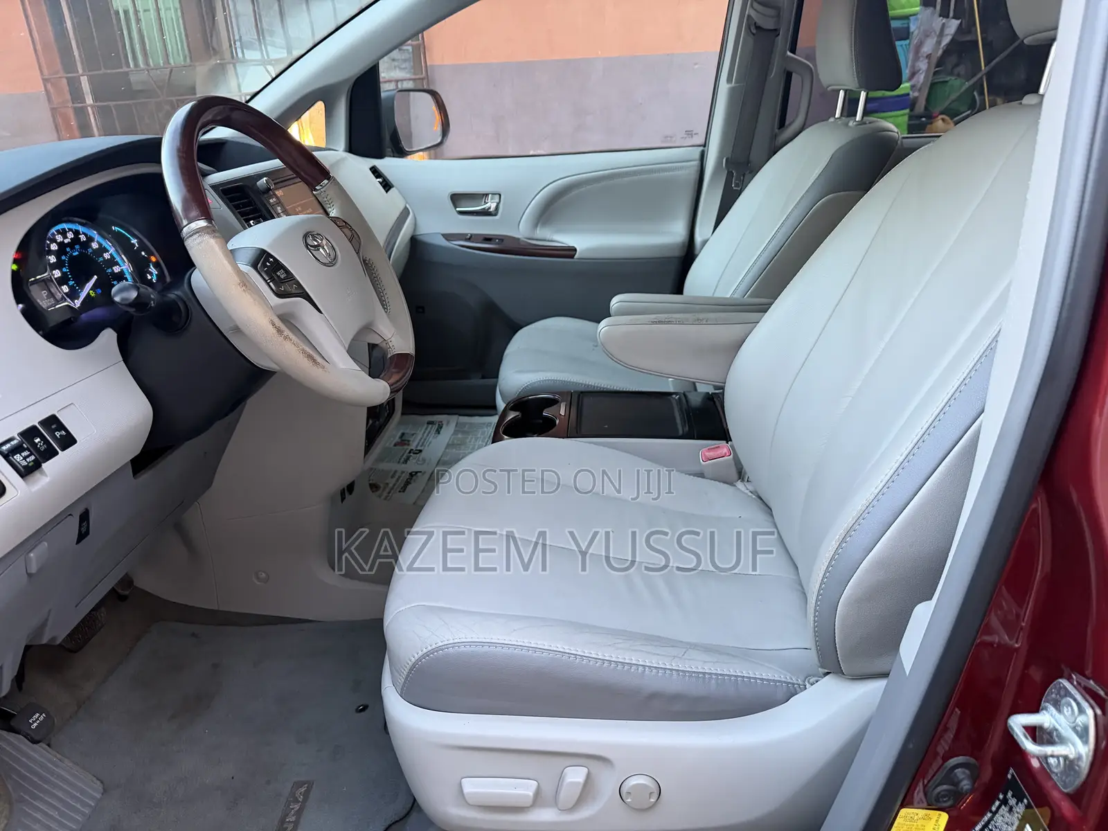 Toyota Sienna Limited 7 Passenger 2012 Burgundy