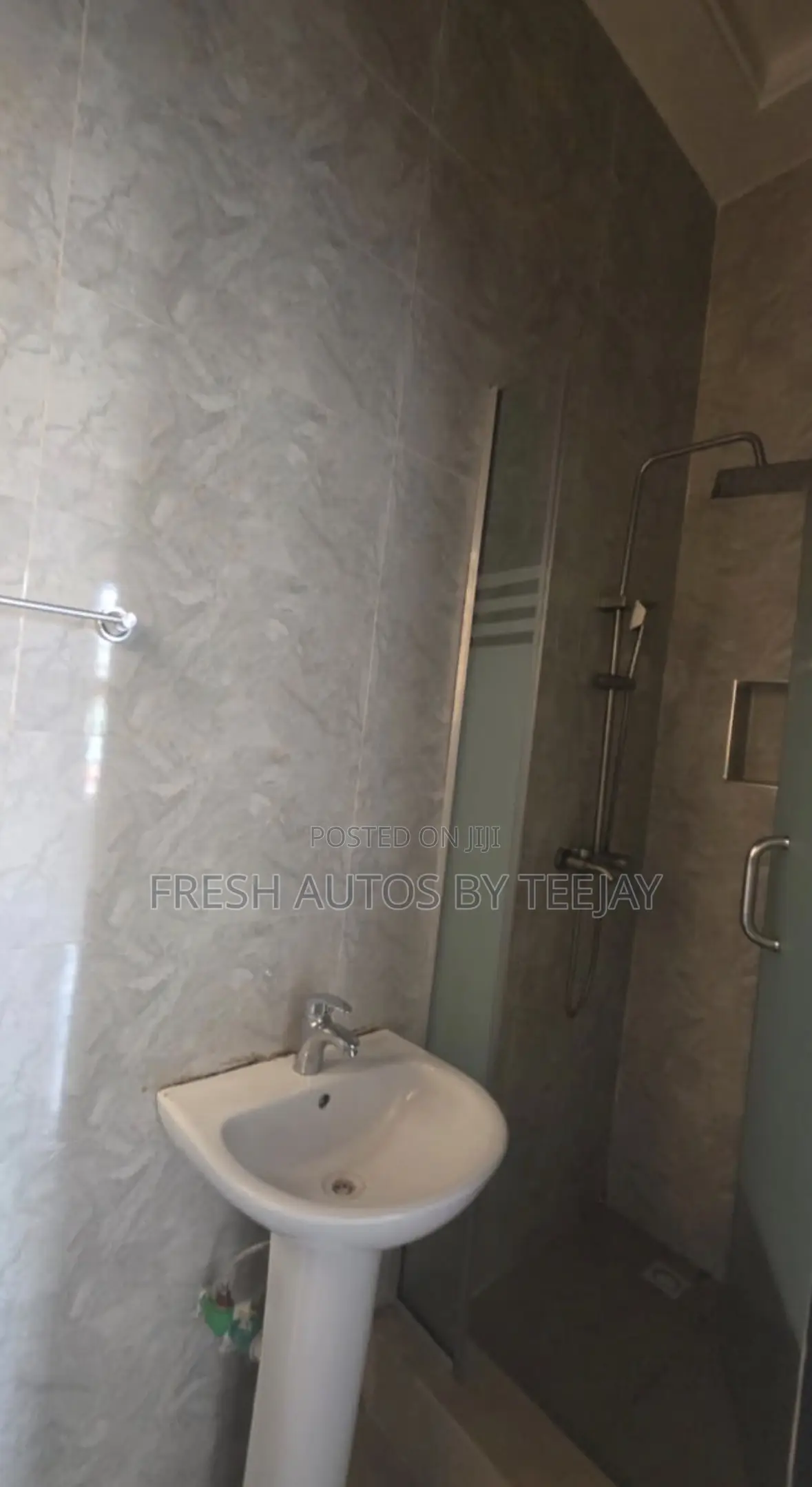 2bdrm Duplex in Omole Phase2 Estate for rent