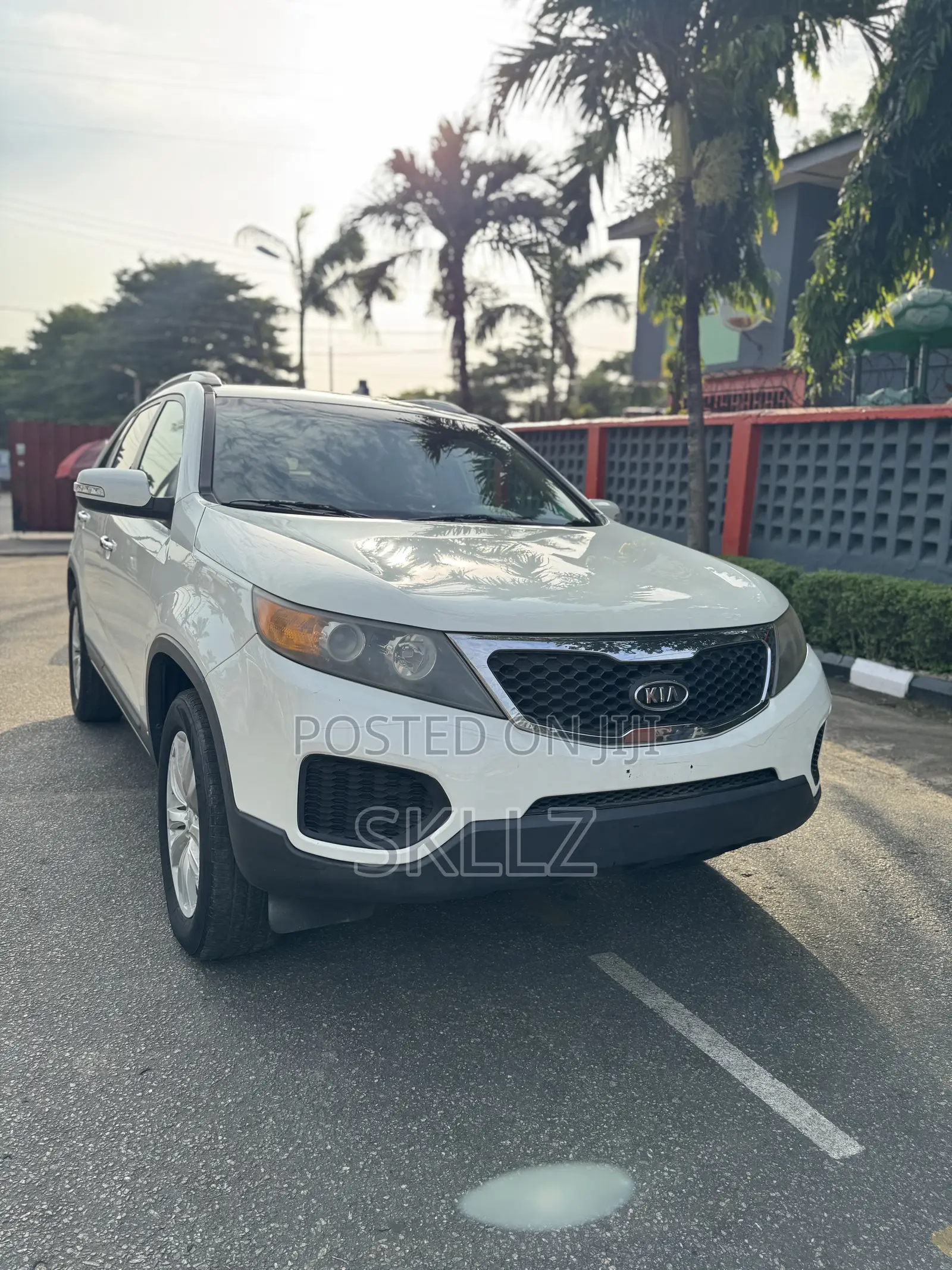 Kia Sorento 2010 White