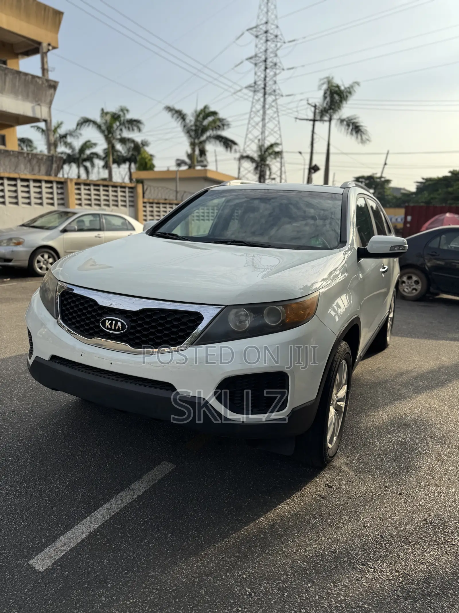 Kia Sorento 2010 White