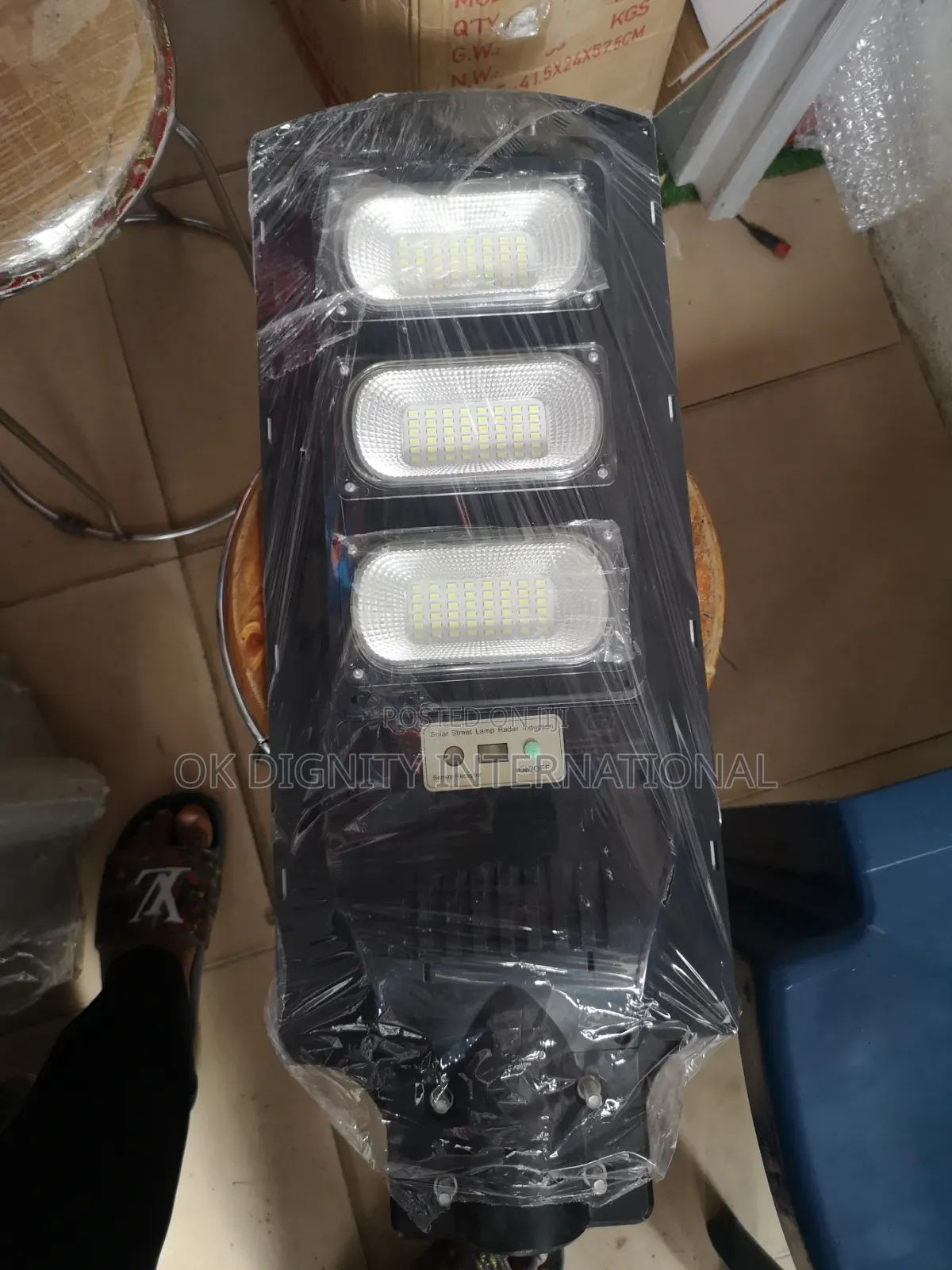200W Solar Street Light – Powerful Outdoor Security Light