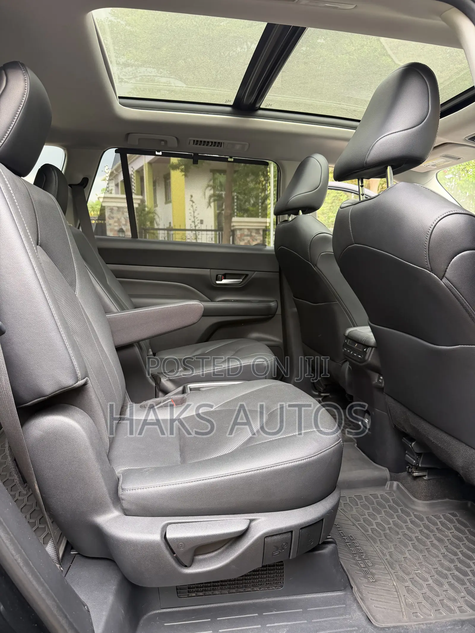 Toyota Grand Highlander Hybrid 2024 Black