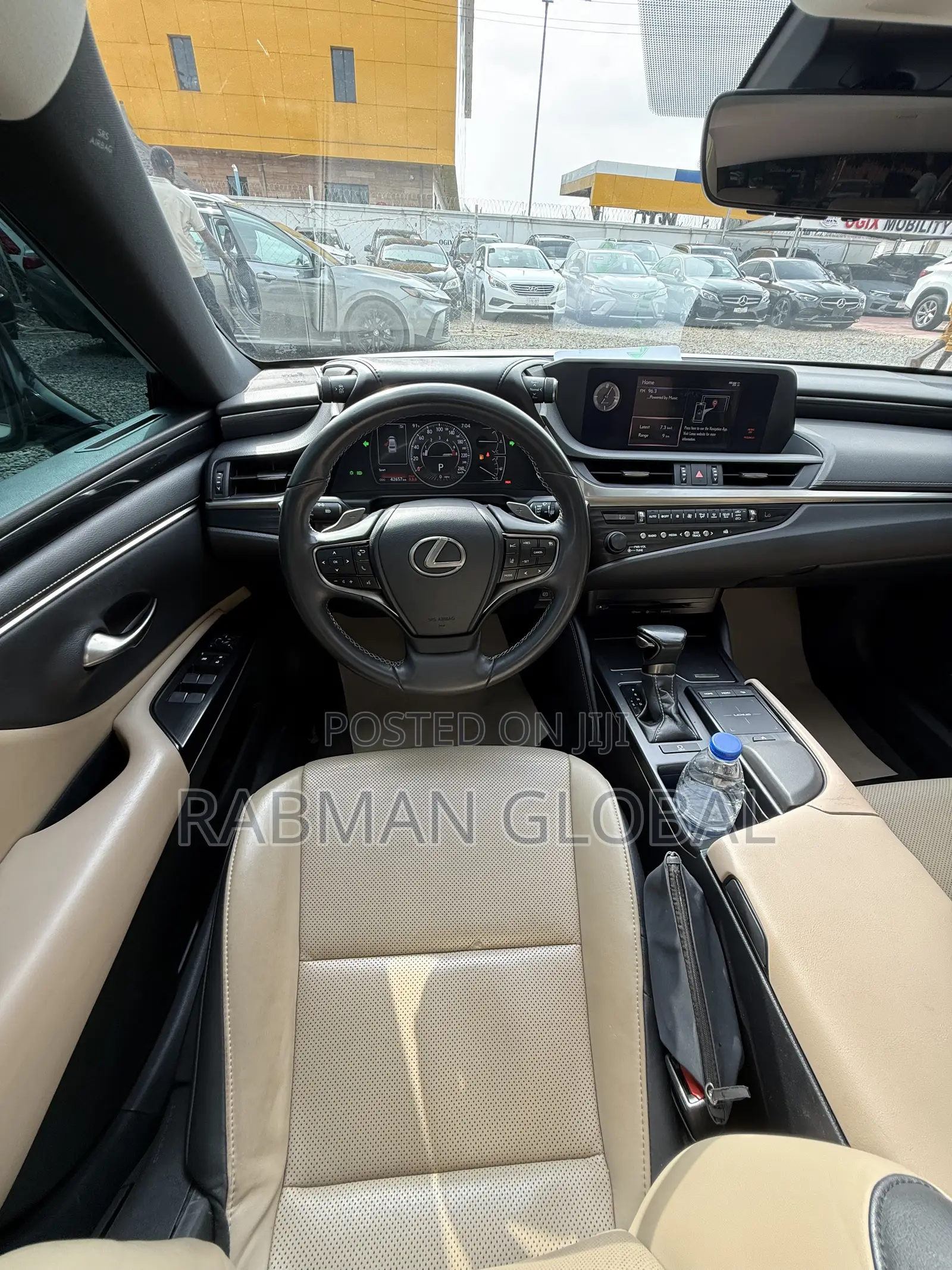 Lexus ES 350 Luxury FWD 2019 White