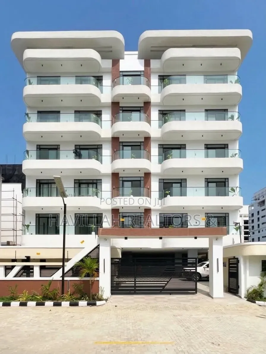 6bdrm Apartment in Lekki Phase 1 for sale