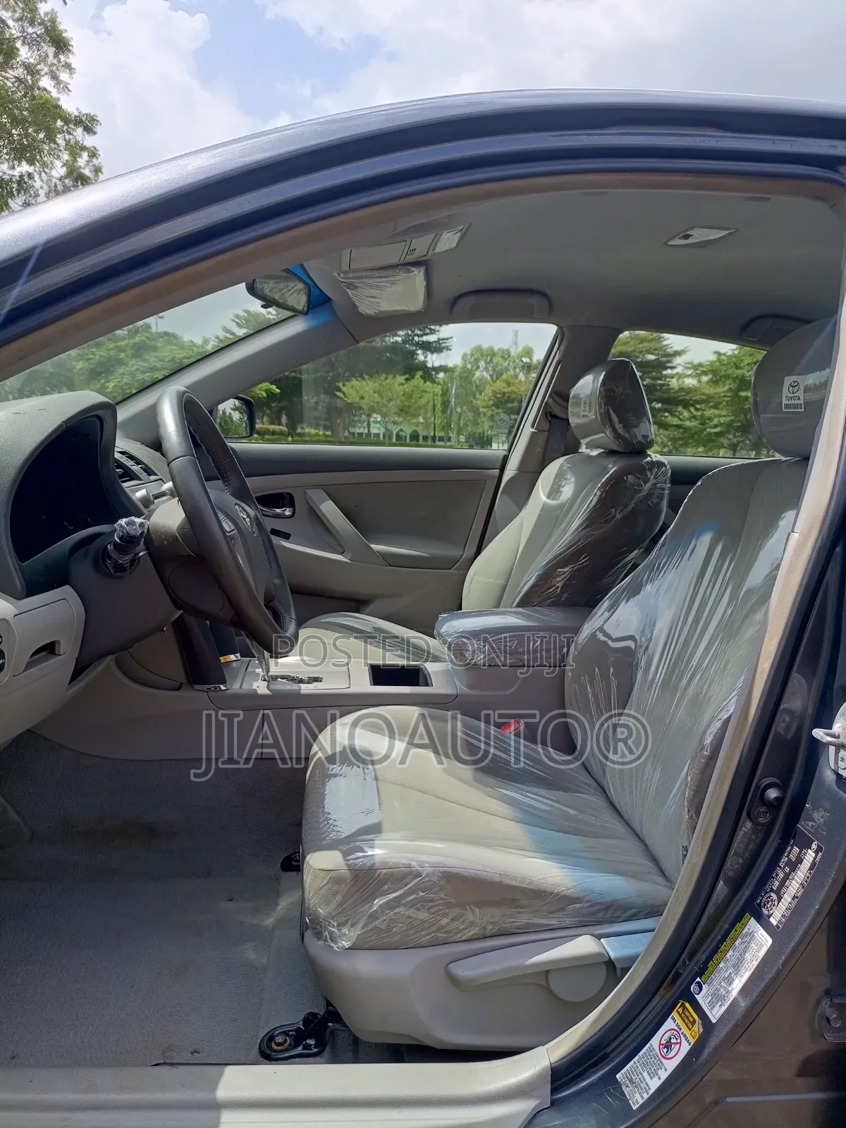 Toyota Camry LE 4dr Sedan (2.4L 4cyl 5A) 2007 Gray