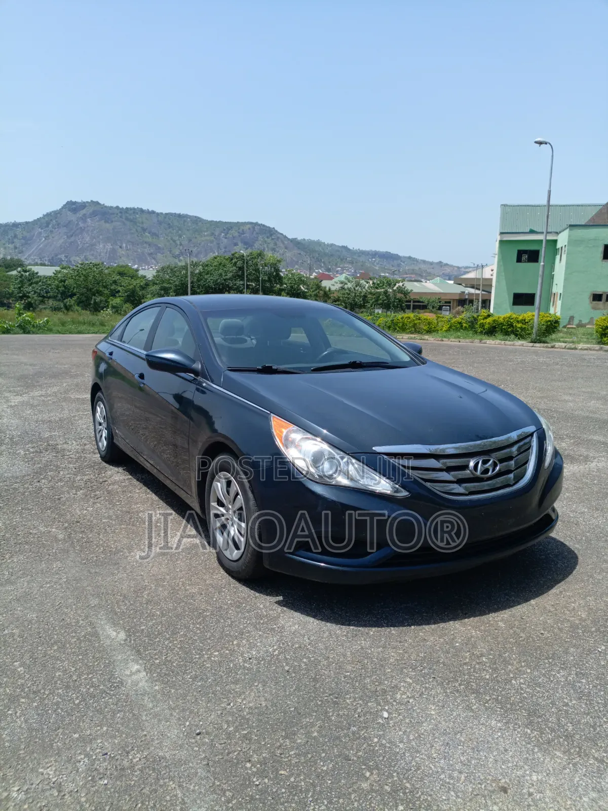 Hyundai Sonata GLS Sedan FWD (2.4L 4cyl 6A) 2011 Blue