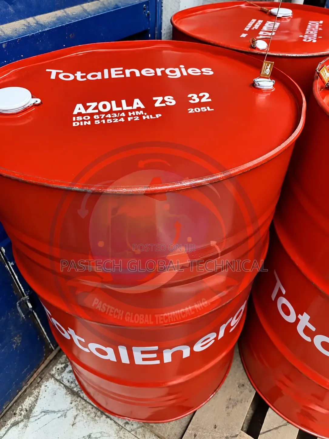 TotalEnergies Azolla ZS 32 || 205L Drum