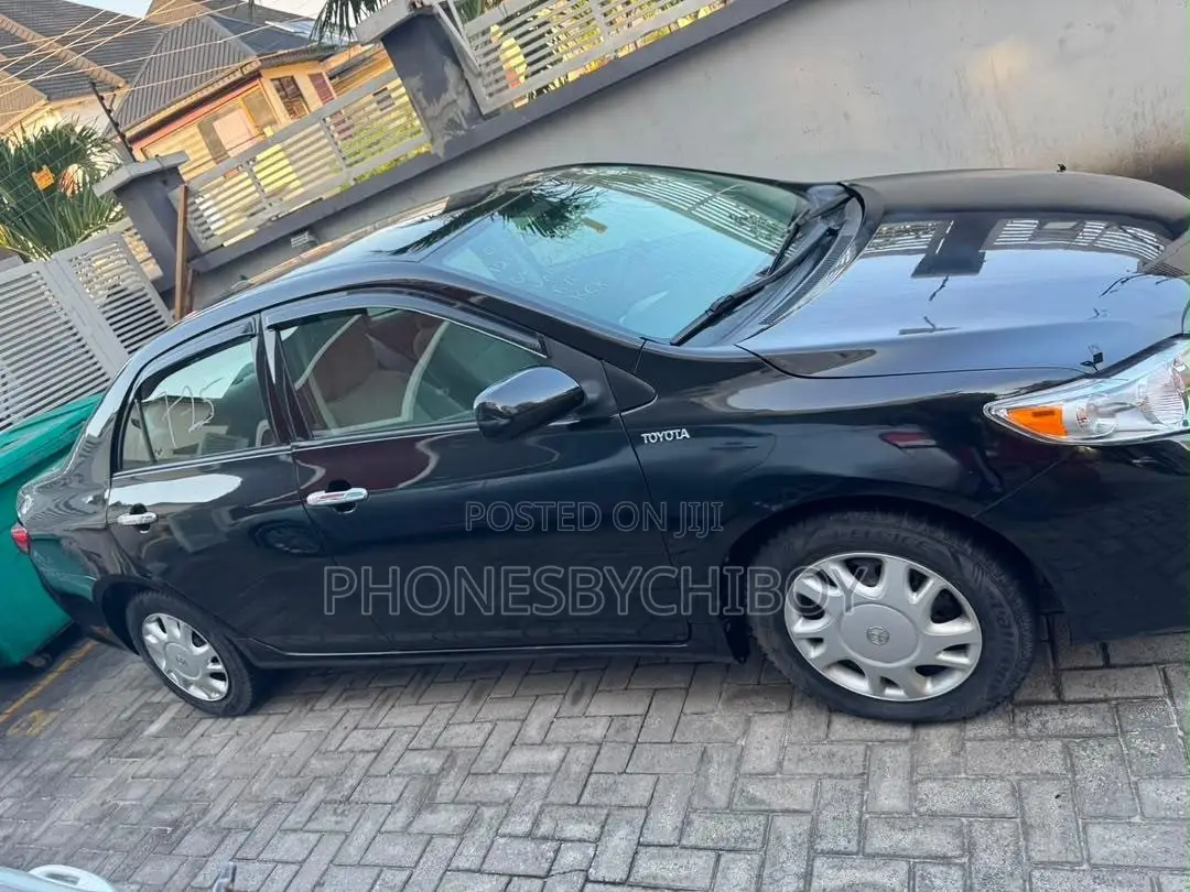 Toyota Corolla LE 4dr Sedan (1.8L 4 cyl 4A) 2009 Black