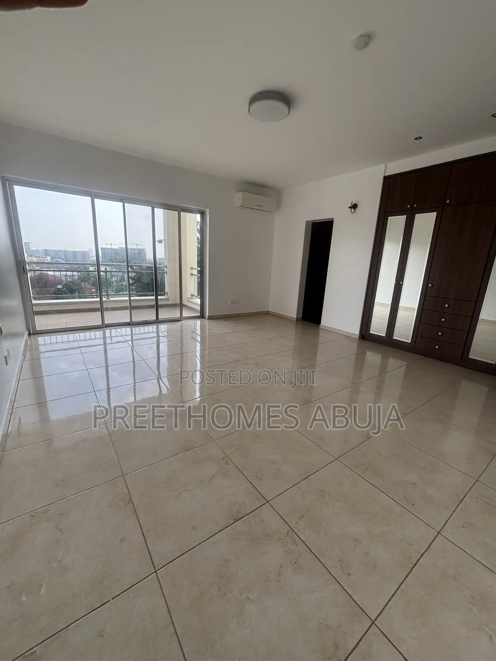 3bdrm Block of Flats in Maitama for rent