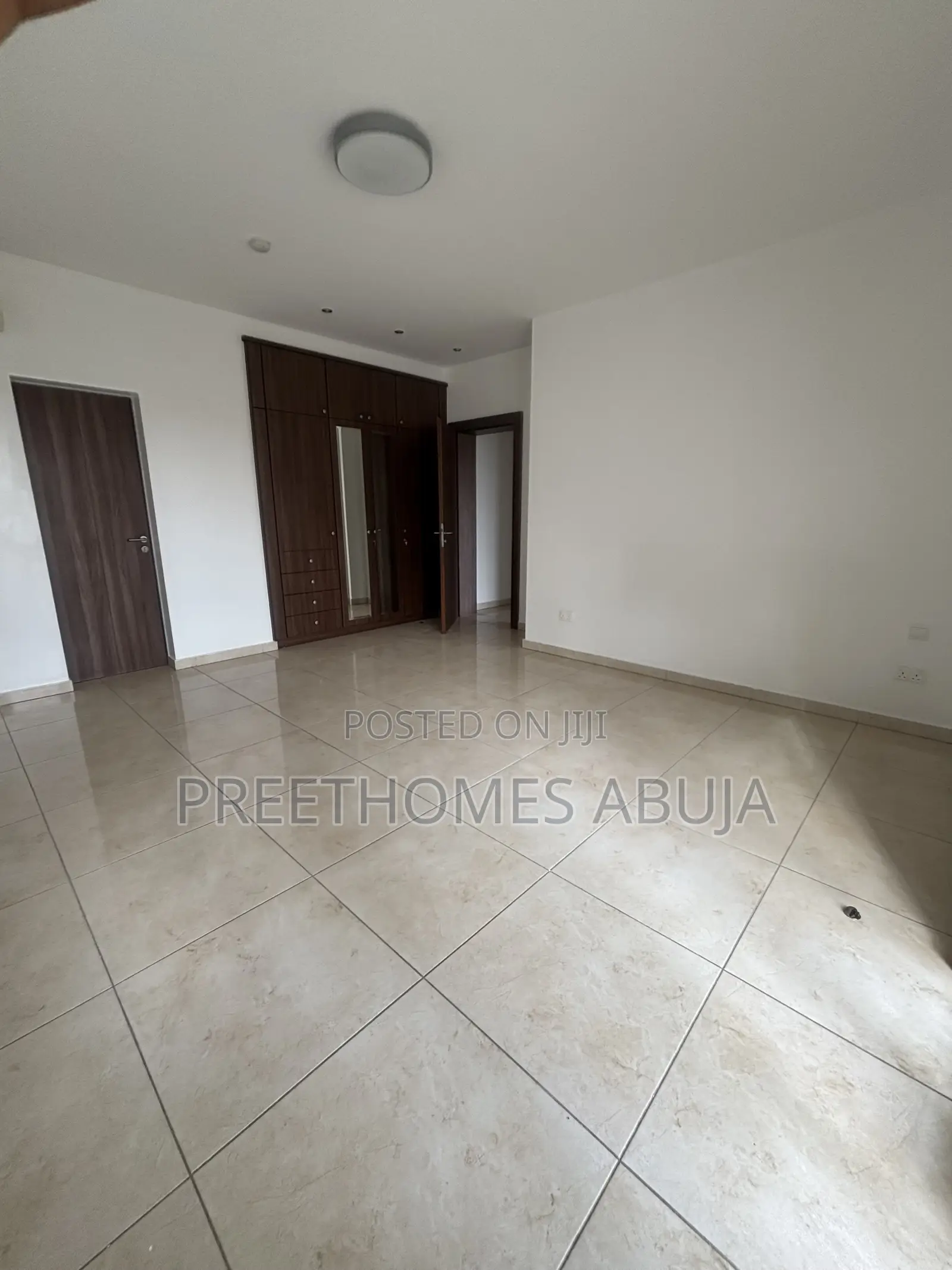 3bdrm Block of Flats in Maitama for rent