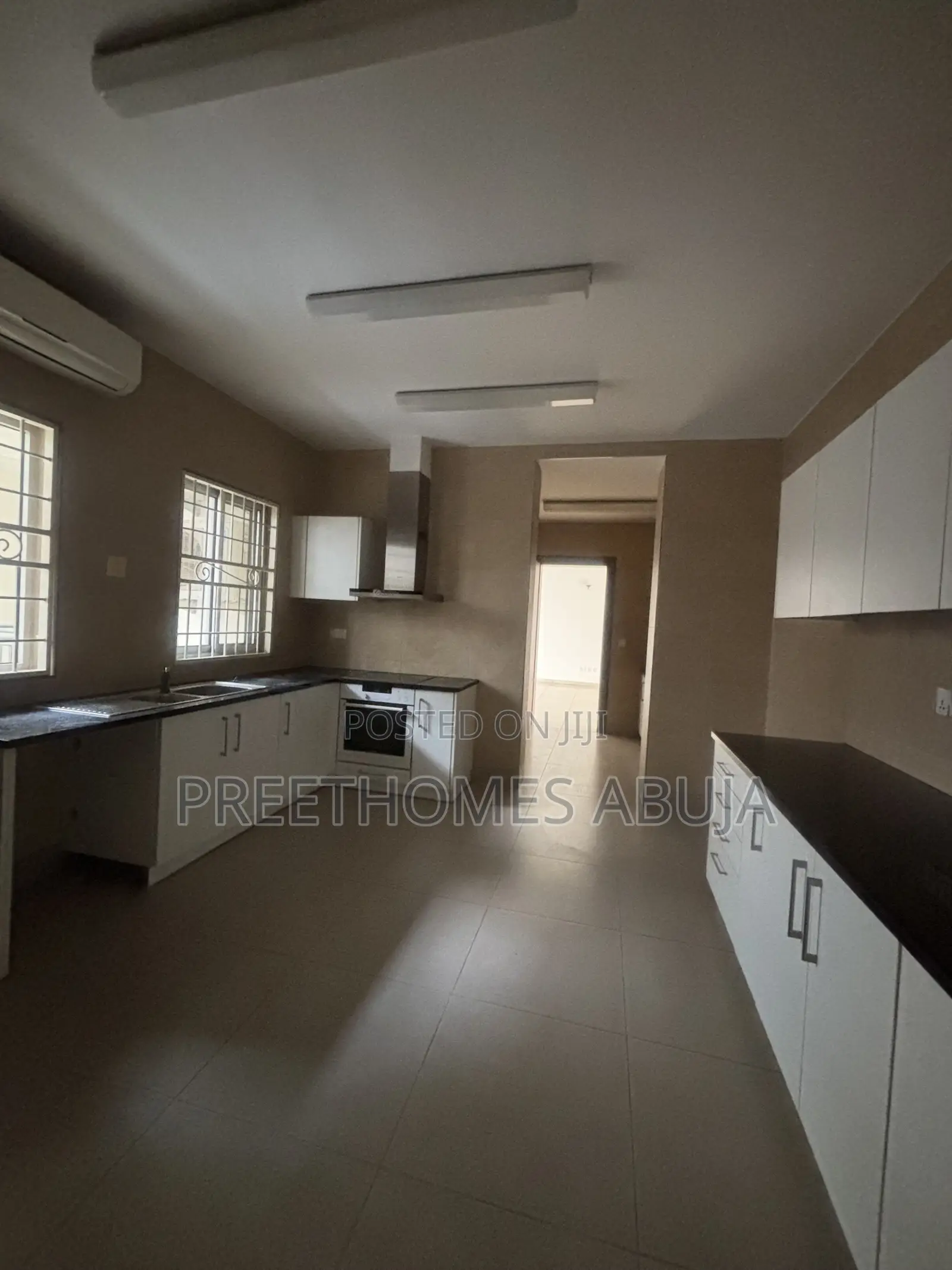 3bdrm Block of Flats in Maitama for rent