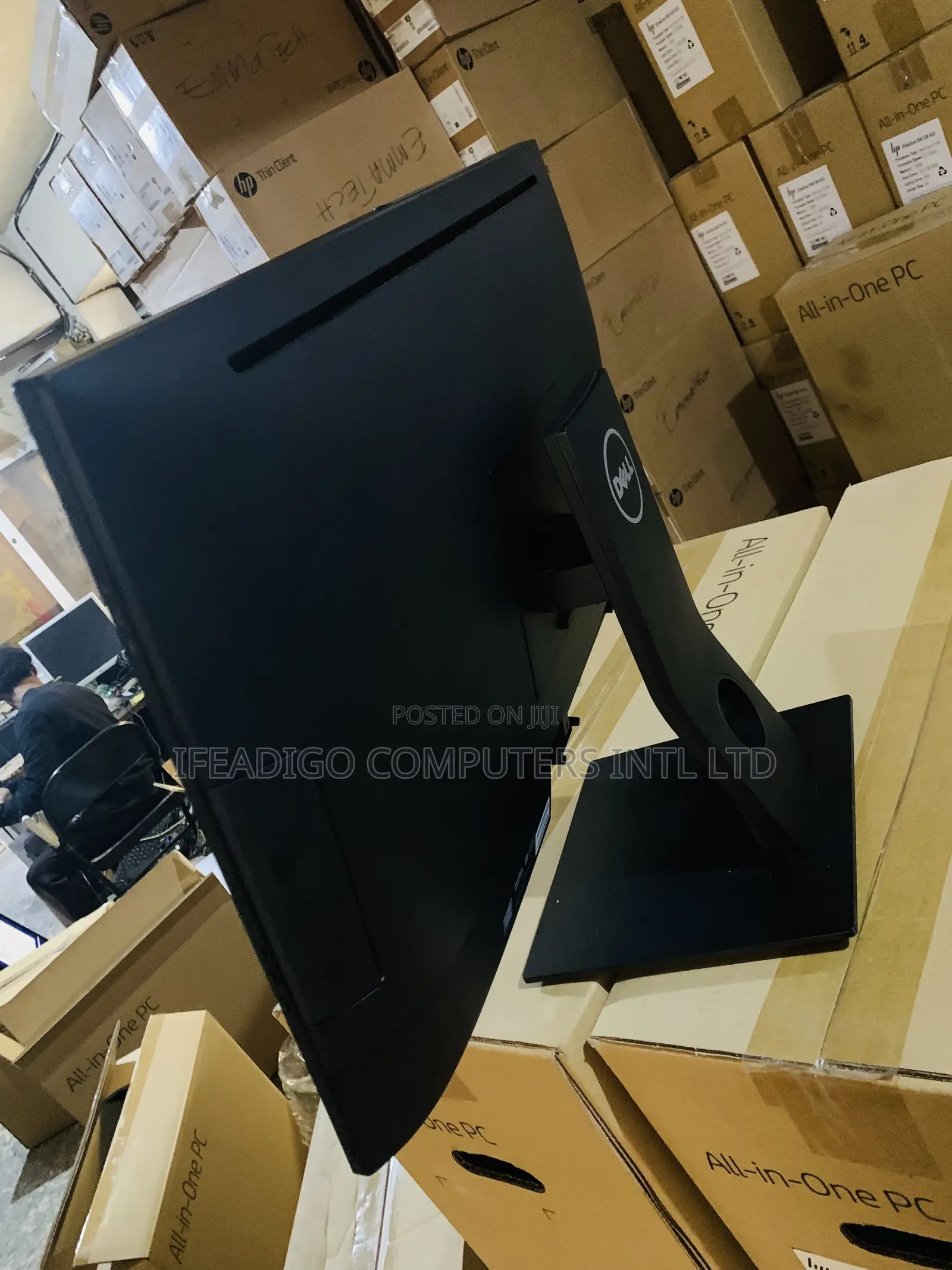 New Desktop Computer Dell OptiPlex 7450 8GB Intel Core i5 SSD 256GB