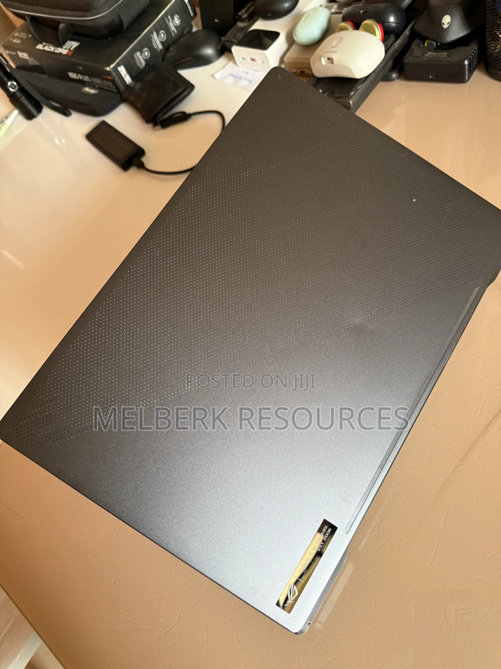 Laptop Asus ROG Zephyrus G15 16GB AMD Ryzen 9 SSD 512GB