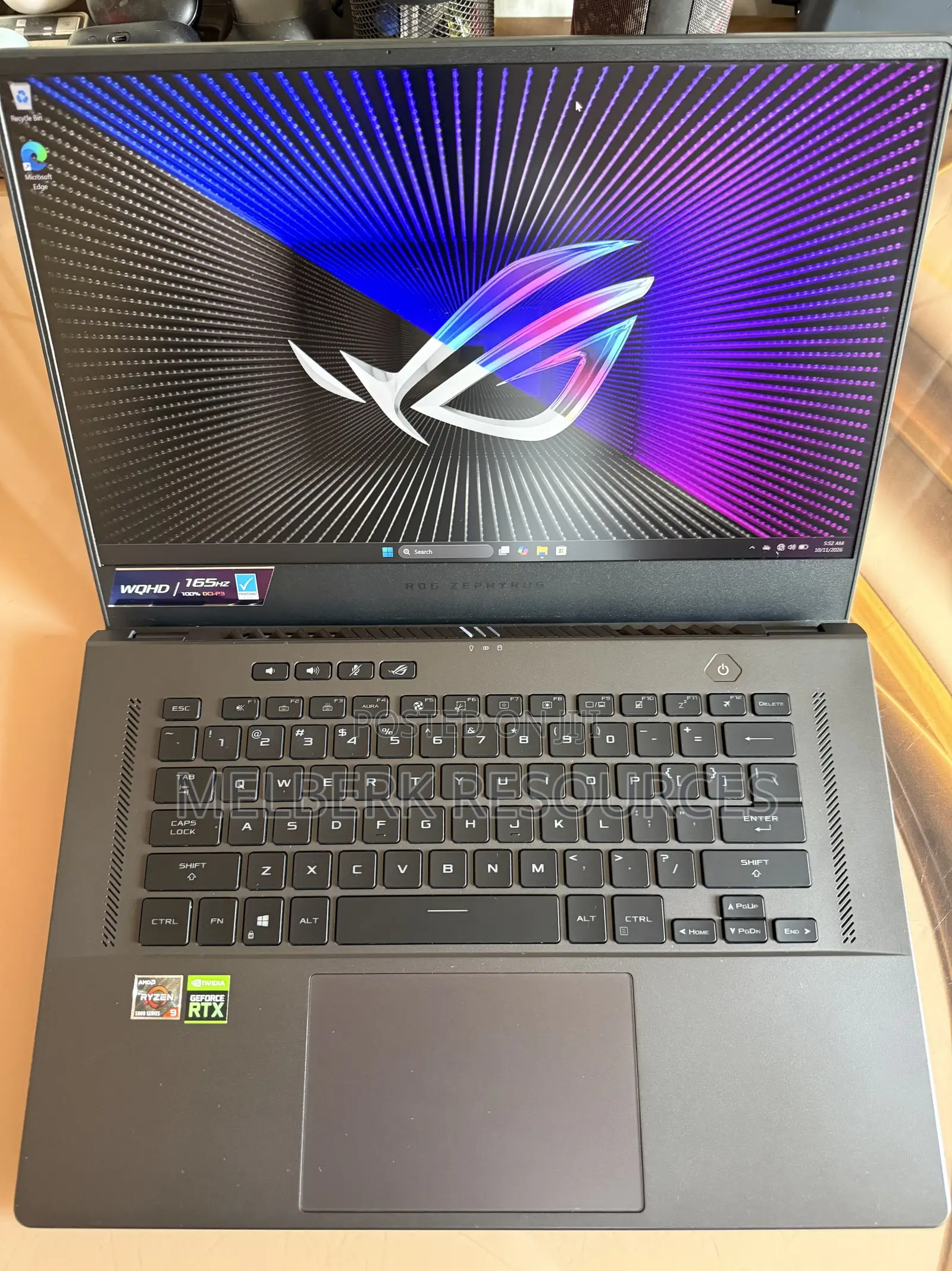 Laptop Asus ROG Zephyrus G15 16GB AMD Ryzen 9 SSD 512GB