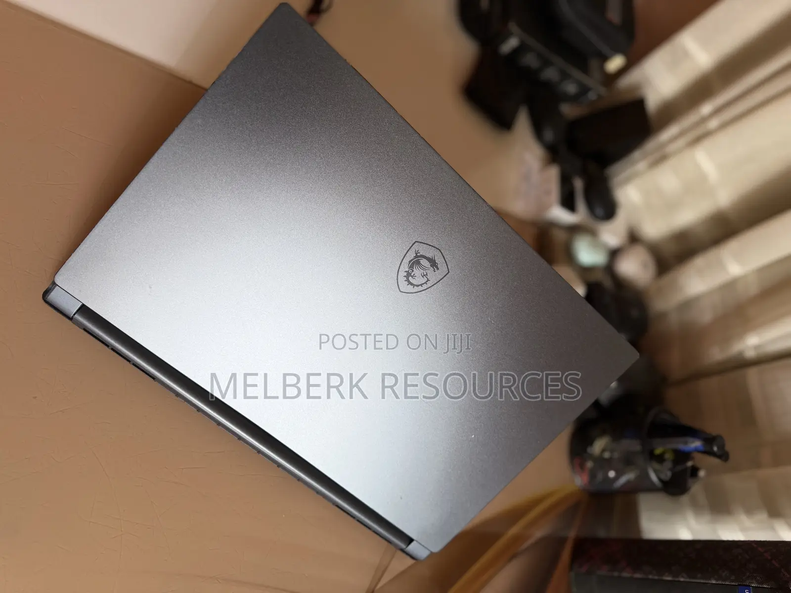Laptop MSI Stealth 16 AI Studio 16GB Intel Core i7 SSD 1T