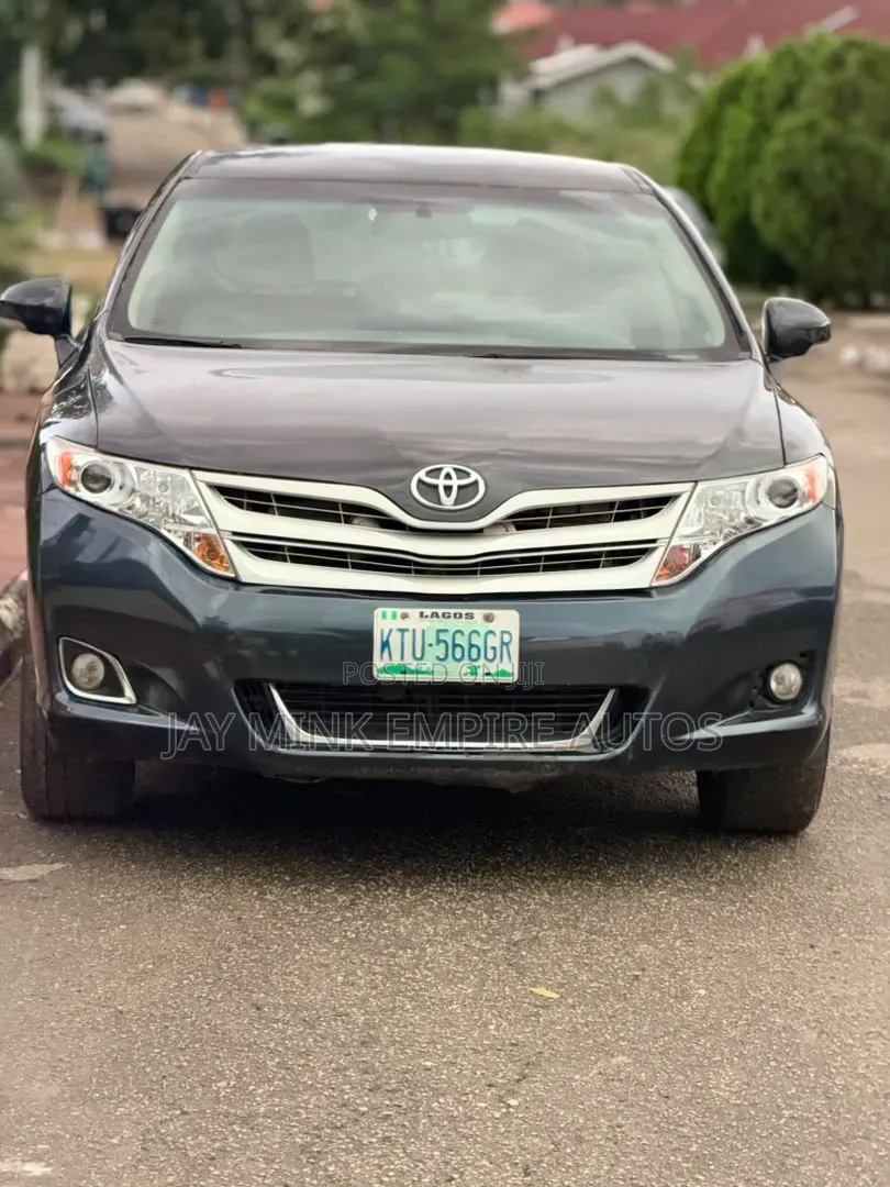 Toyota Venza 2010 Black