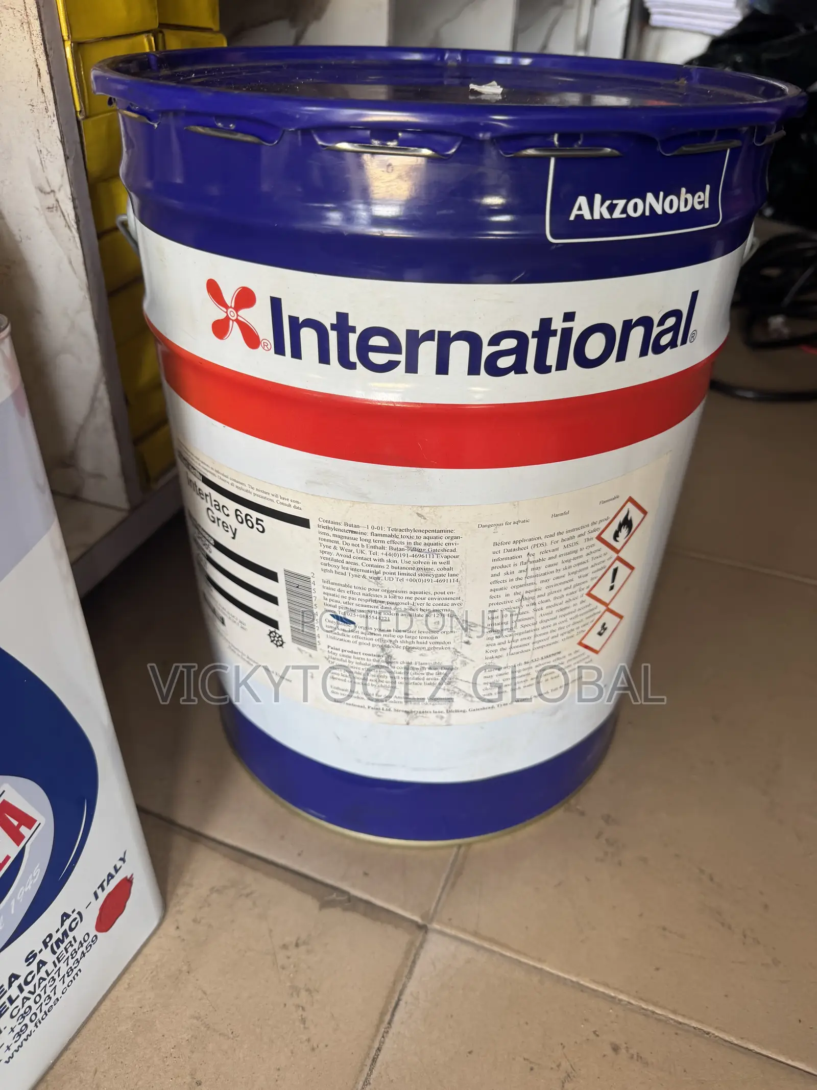 AkzoNobel Interlac 665 Grey