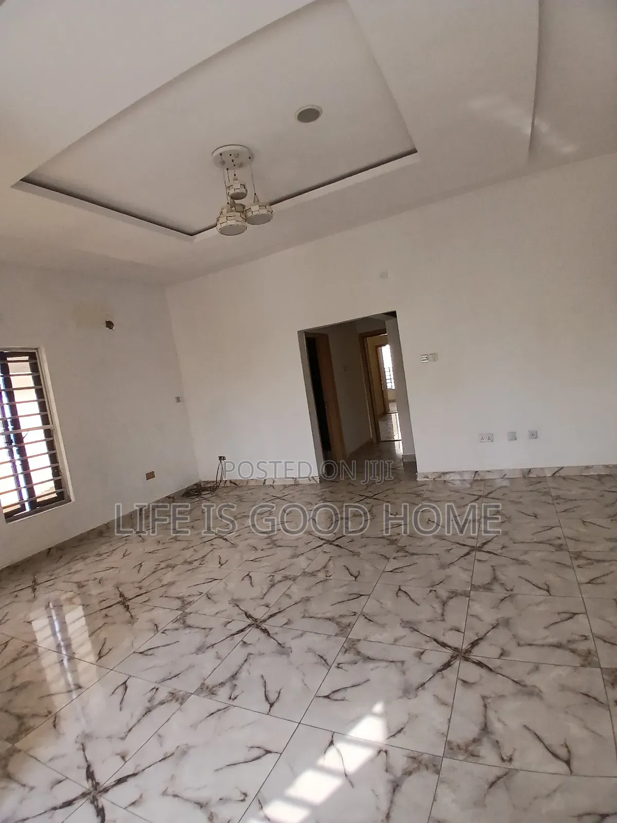 Studio Apartment in Ikota Villa for rent