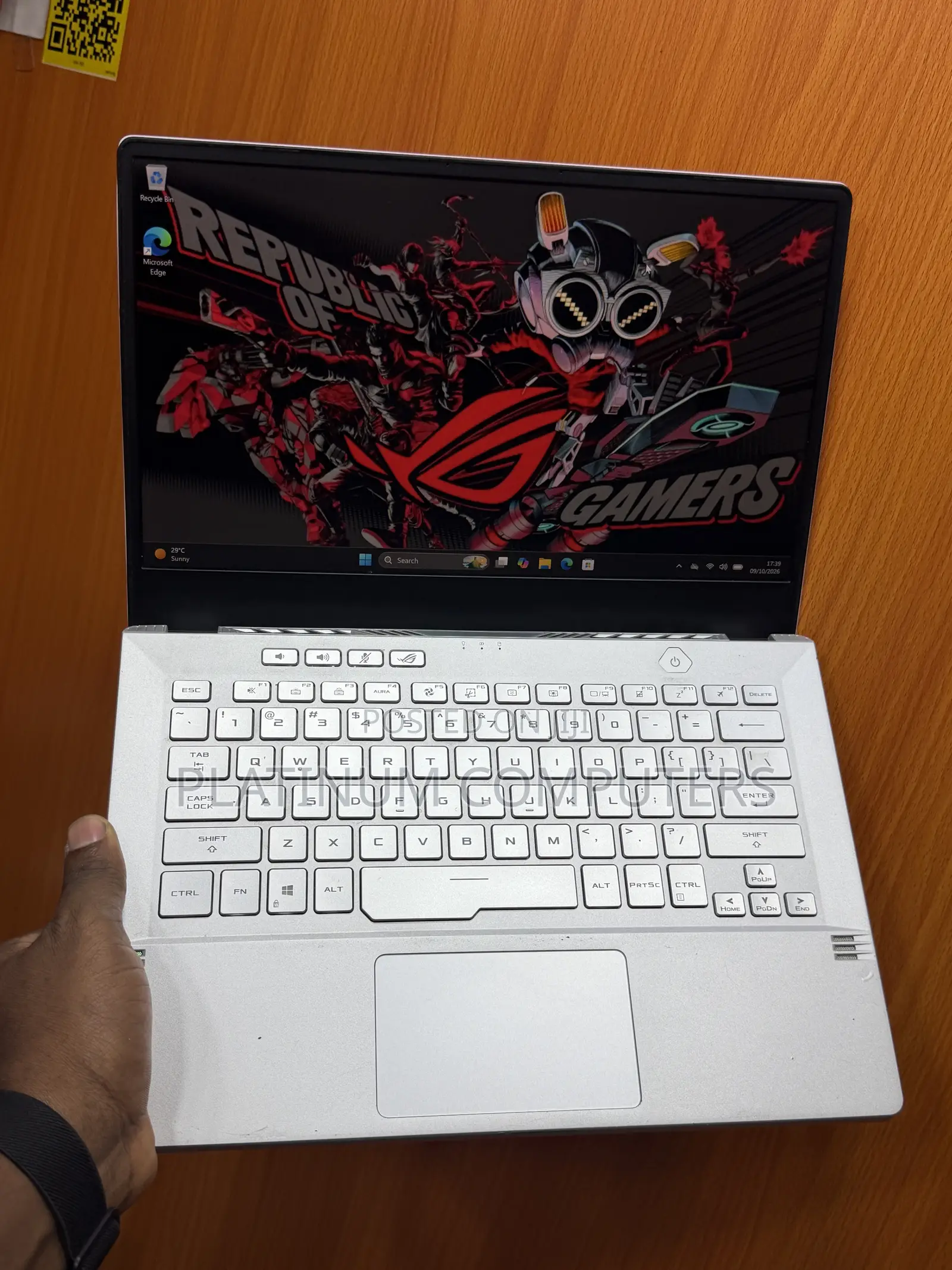Laptop Asus ROG Zephyrus G14 16GB AMD Ryzen 9 SSD 512GB