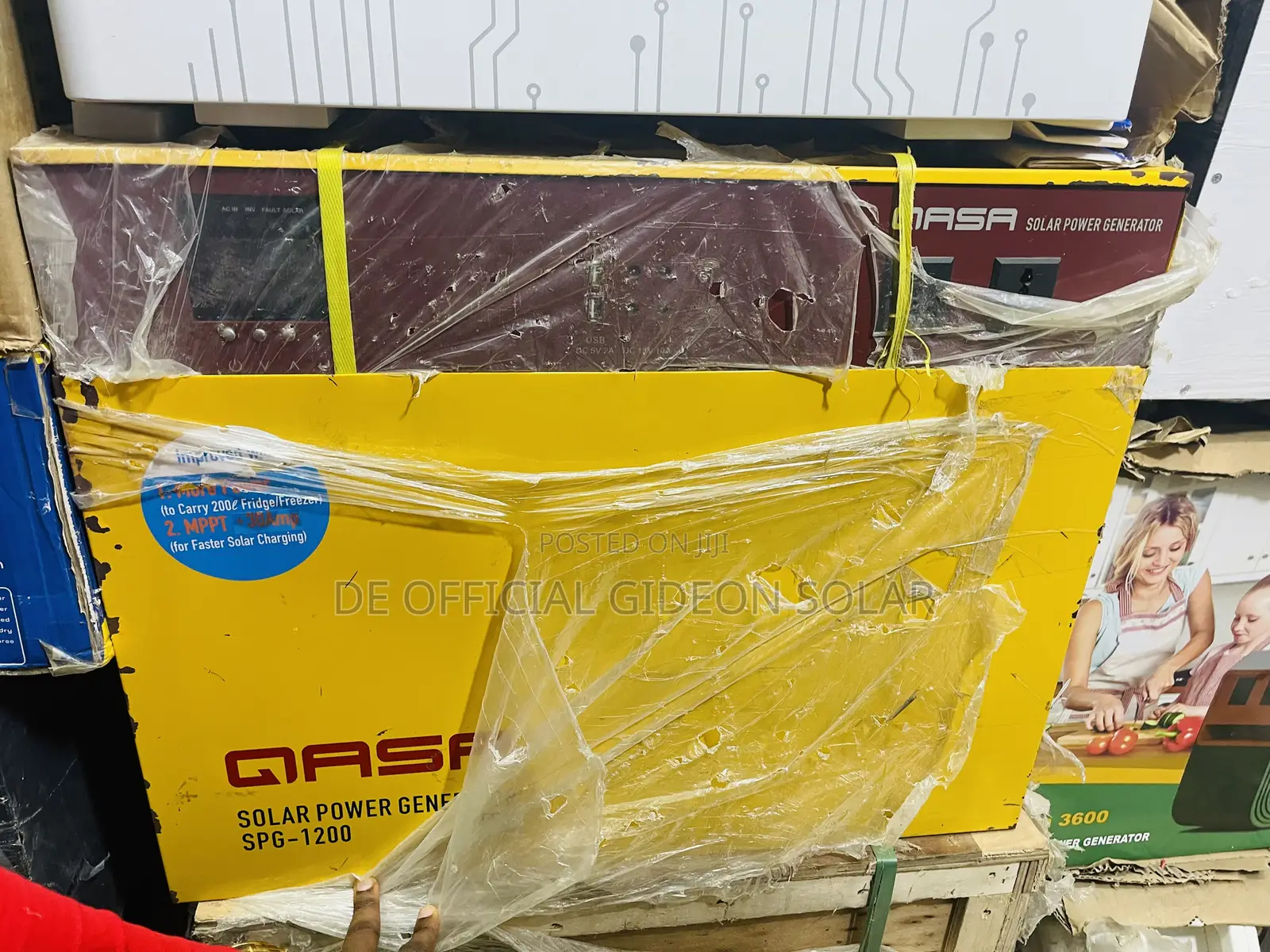 Qasa 1,200watts Solar Generator (QASA SPG-1200)