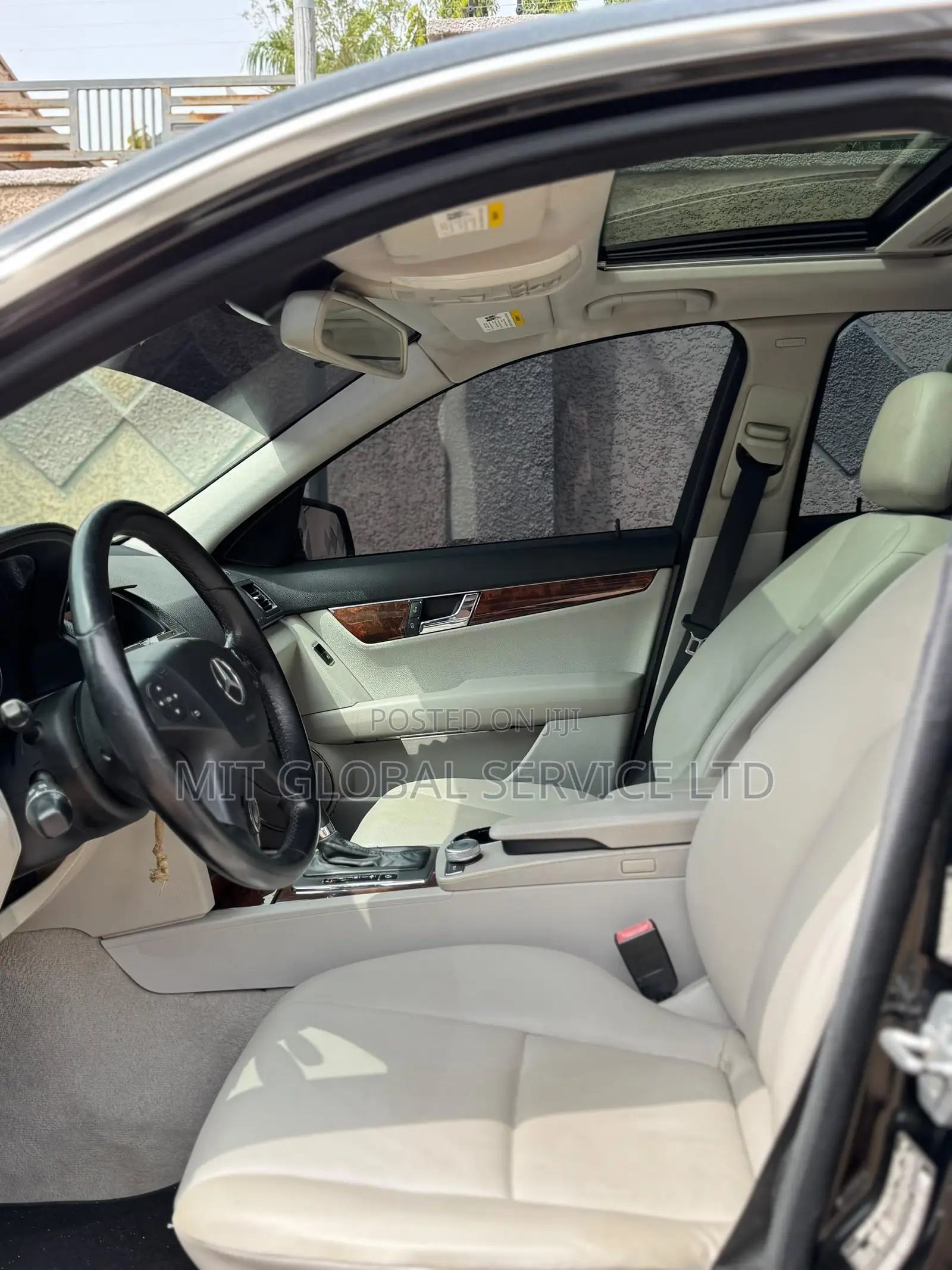 Mercedes-Benz C300 2008 Black
