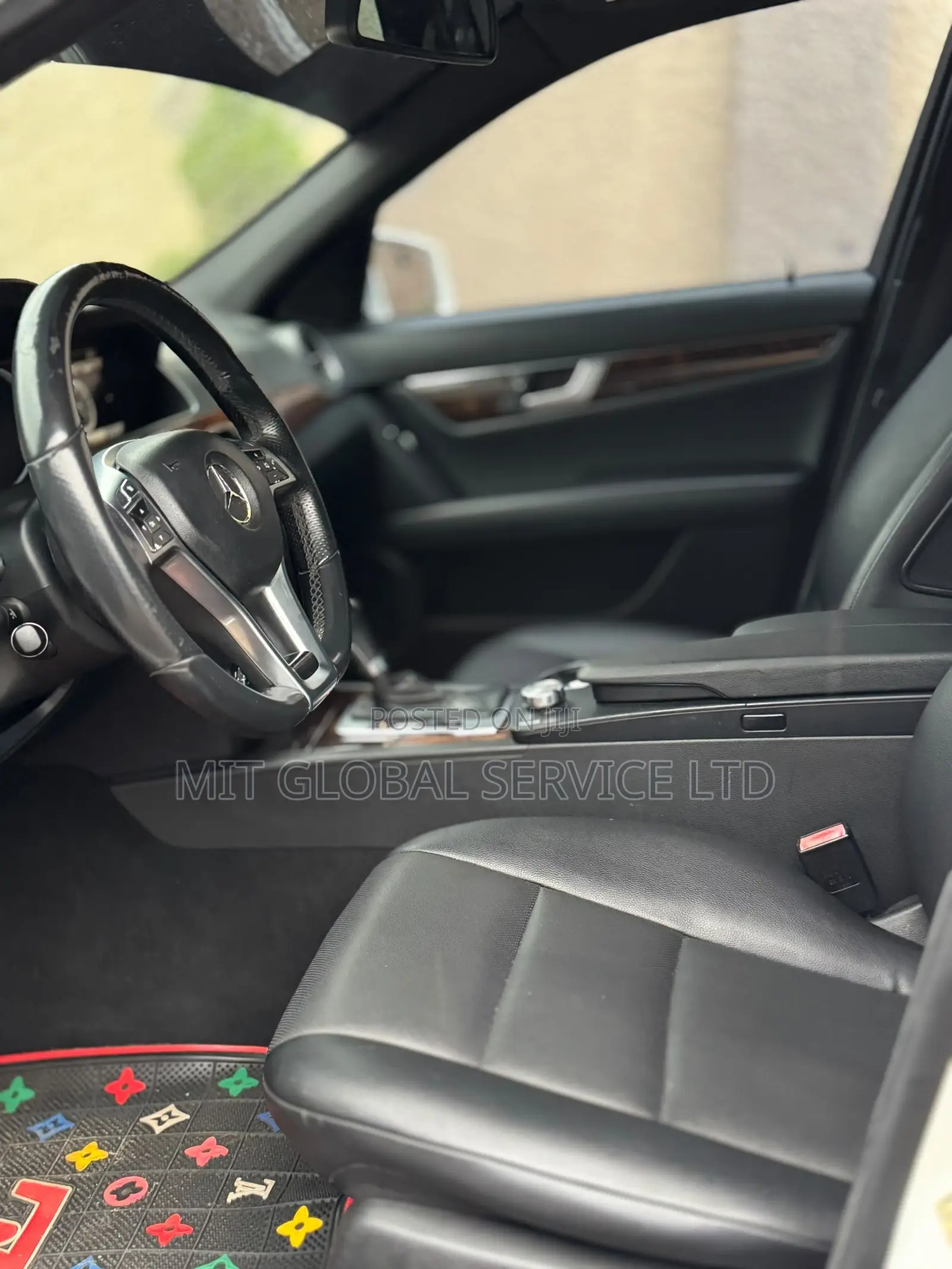Mercedes-Benz C300 2012 White
