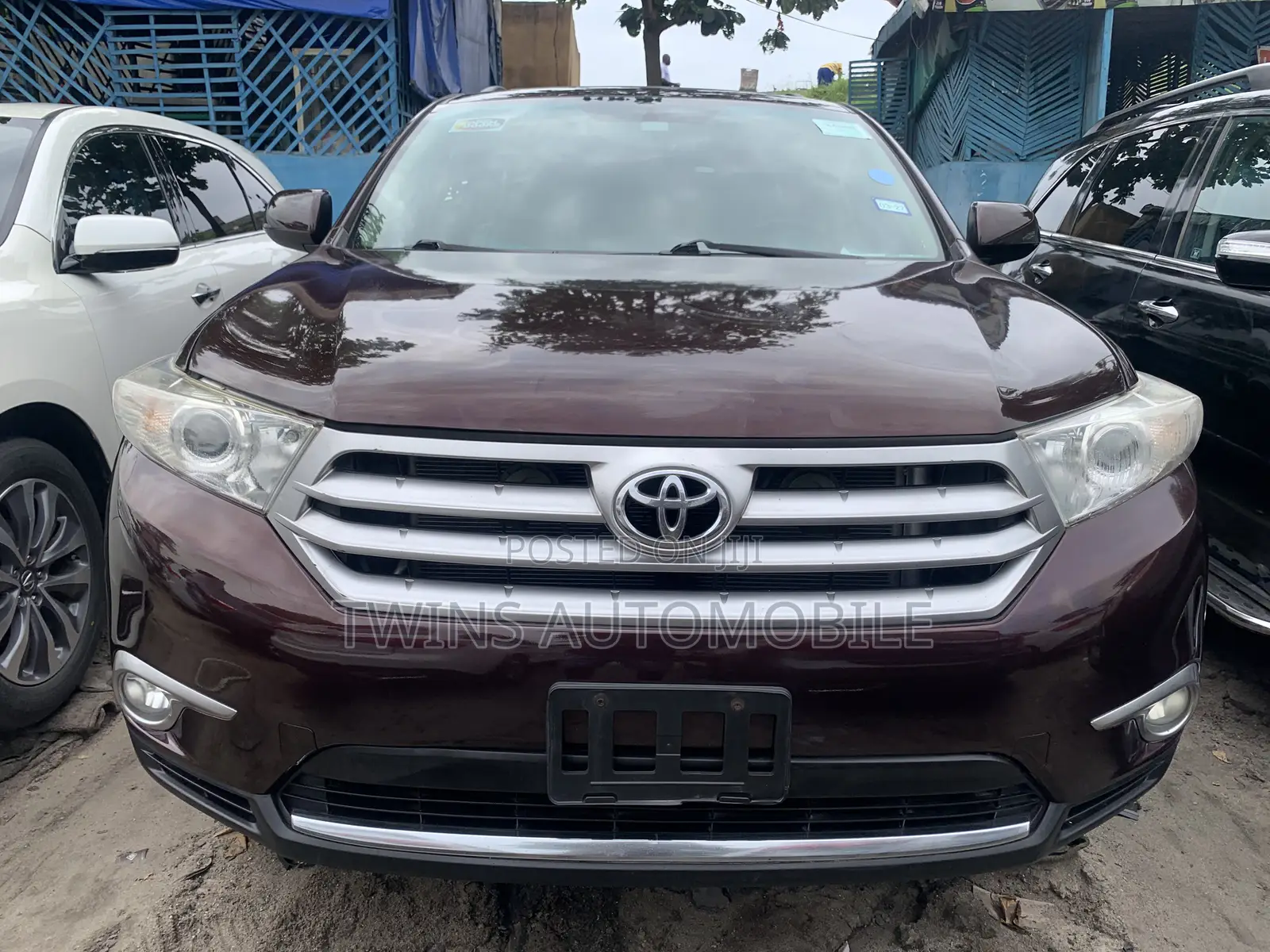 Toyota Highlander Limited 3.5l 4WD 2013 Burgundy