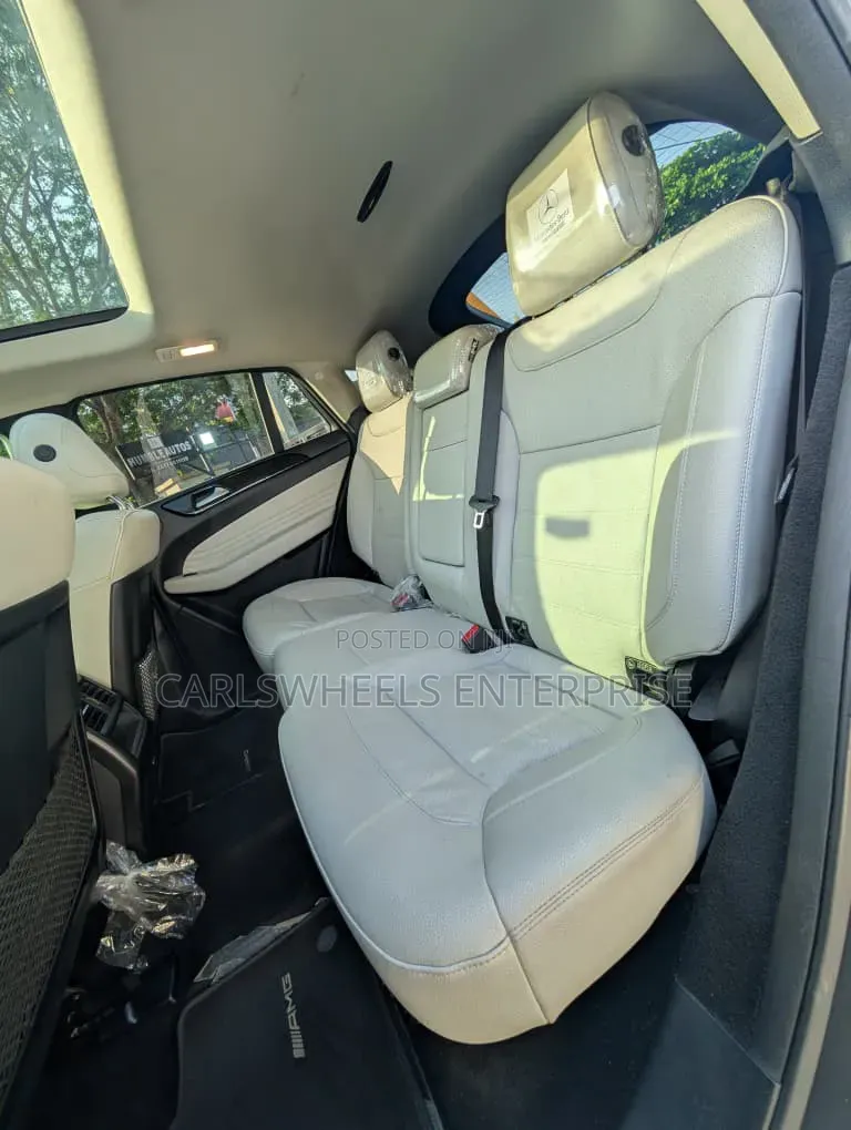 Mercedes-Benz GLE-Class 2018 Gray