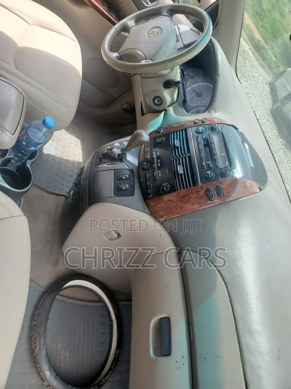 Toyota Sienna XLE 2005 Gold