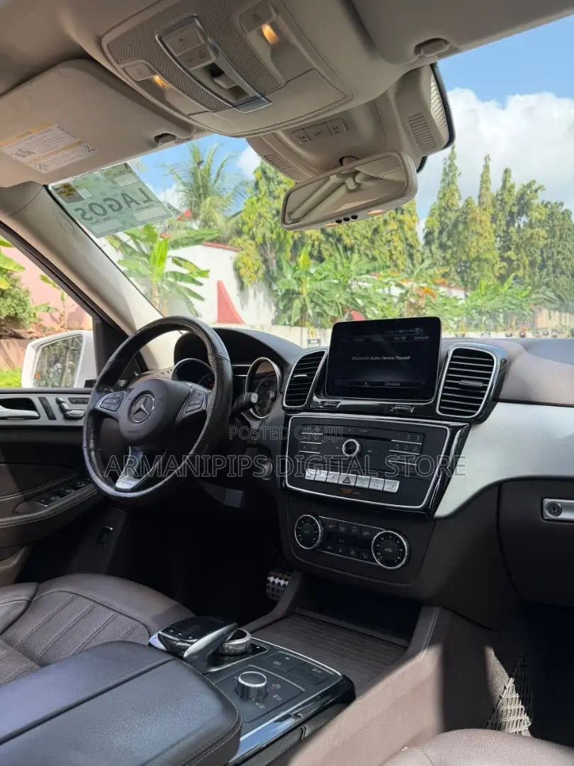 Mercedes-Benz GLE-Class GLE 400 4MATIC 2019 White