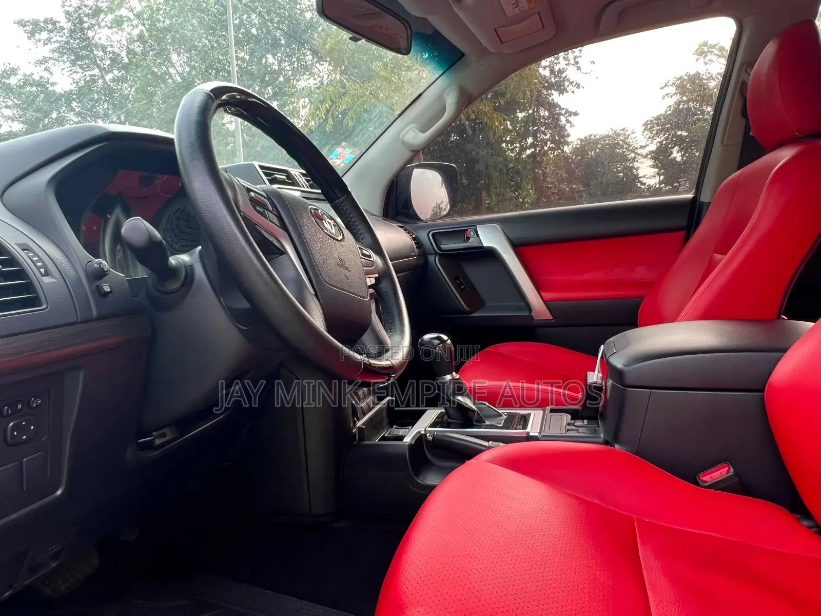 Toyota Land Cruiser Prado 2022 Black