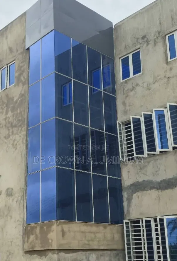 Aluminium Curtain Wall With Blue Reflective Glass