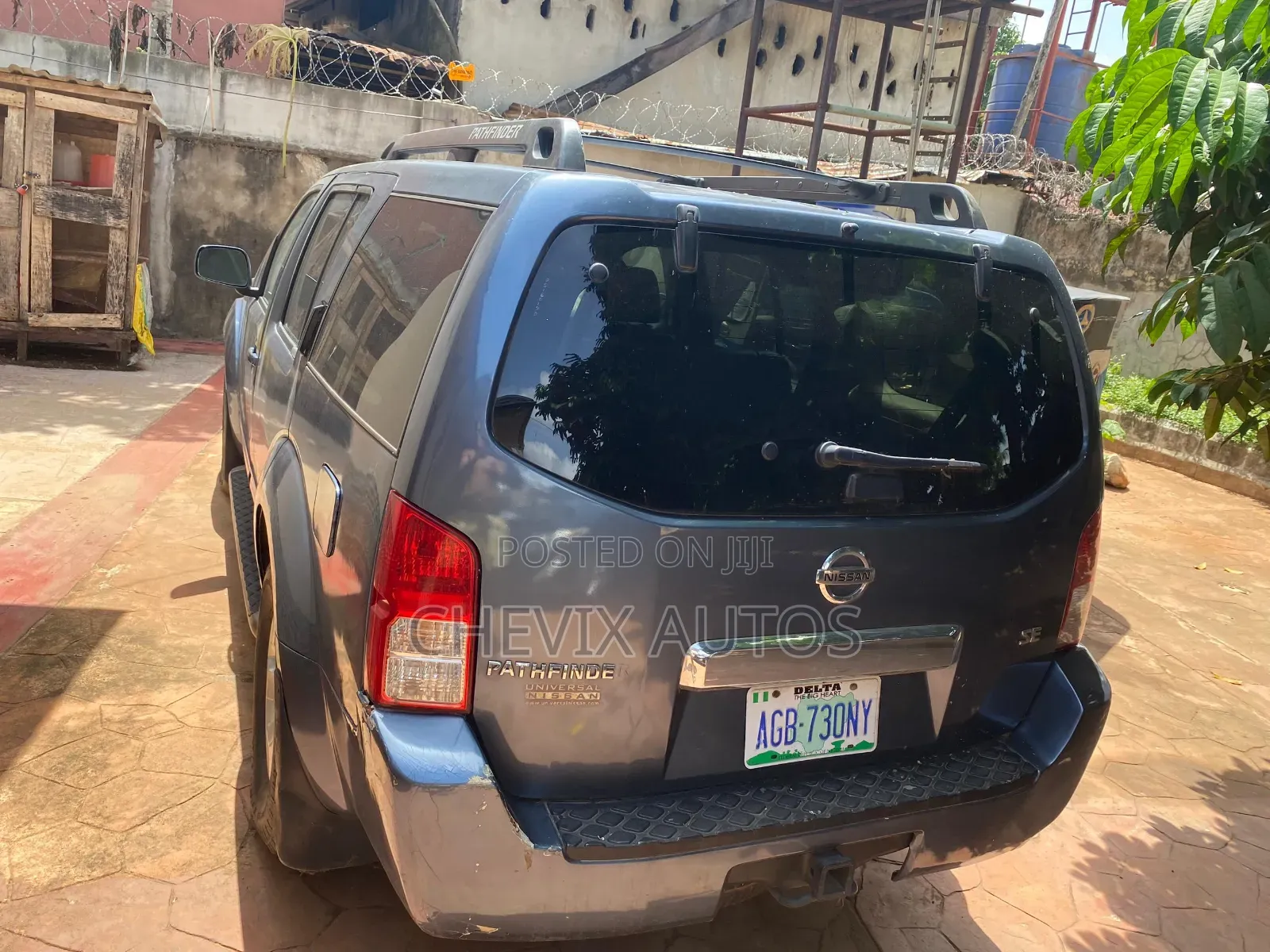 Nissan Pathfinder SE 4x4 2007 Gray