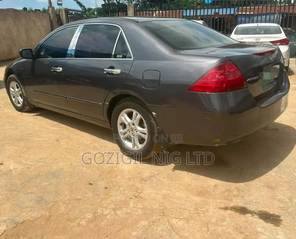 Honda Accord 2007 Gray