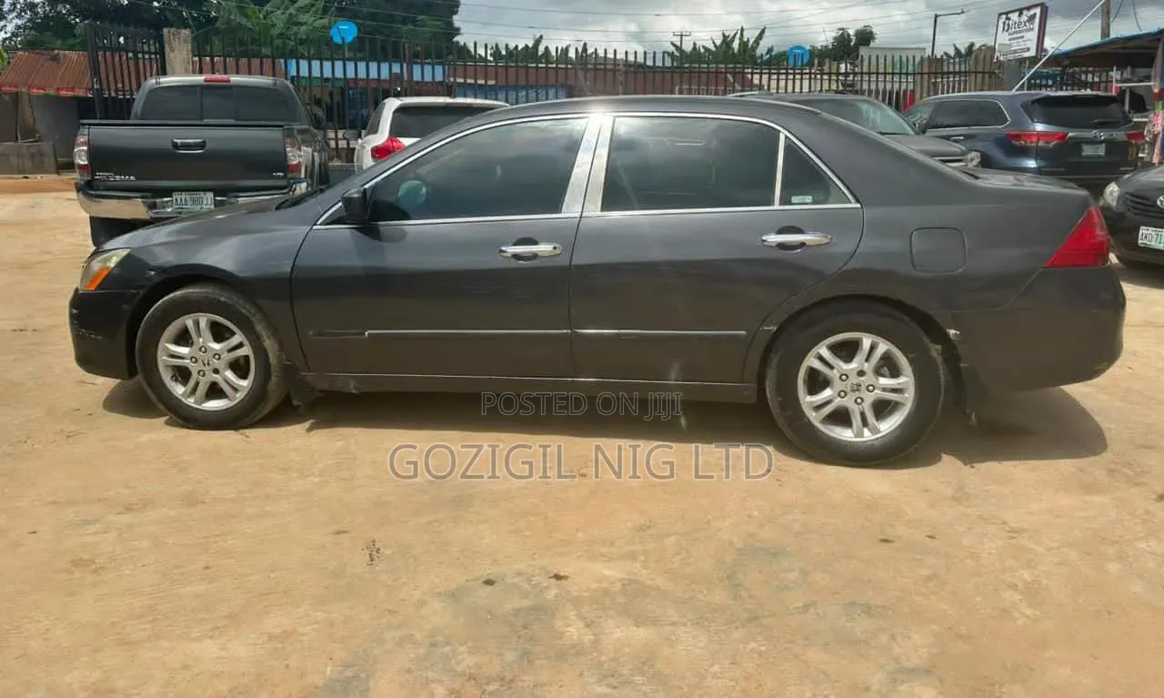 Honda Accord 2007 Gray