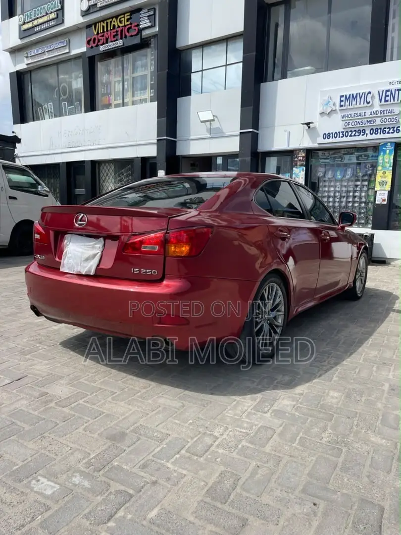 Lexus IS 250 2008 Red