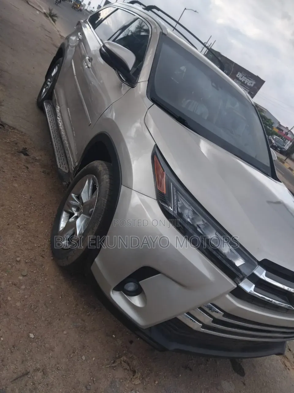 Toyota Highlander Limited 4dr SUV AWD (3.5L 6cyl 6A) 2015 Beige
